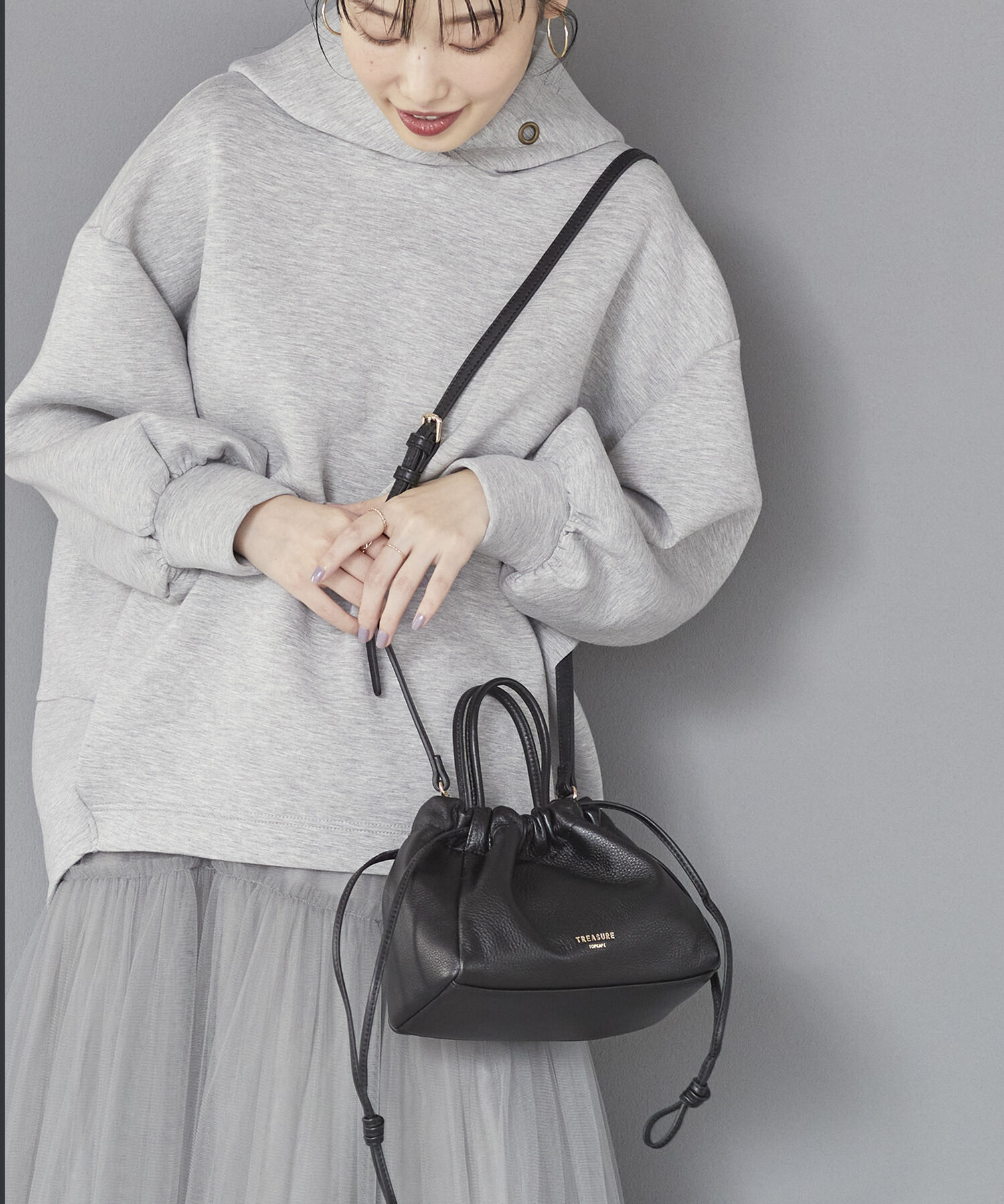 TOPKAPI TREASURE「【TREASURE TOPKAPI】シュリンクレザー 2WAY 巾着 ショルダーバッグ 」|ショルダー・メッセンジャー|ブラック