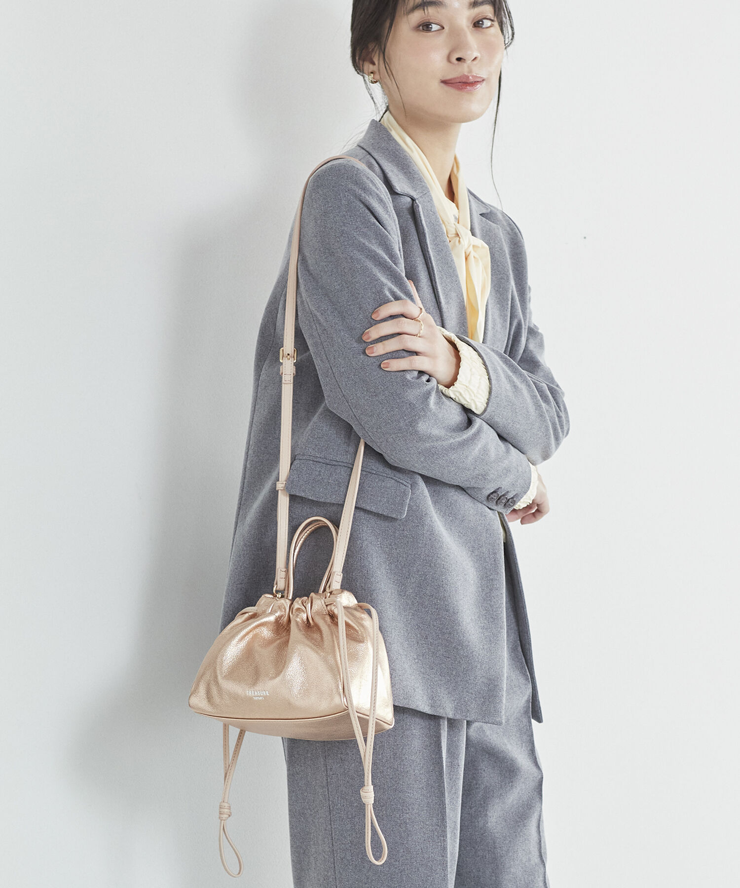 TOPKAPI TREASURE「【TREASURE TOPKAPI】シュリンクレザー 2WAY 巾着 ショルダーバッグ 」|ショルダー・メッセンジャー|ピンクゴールド