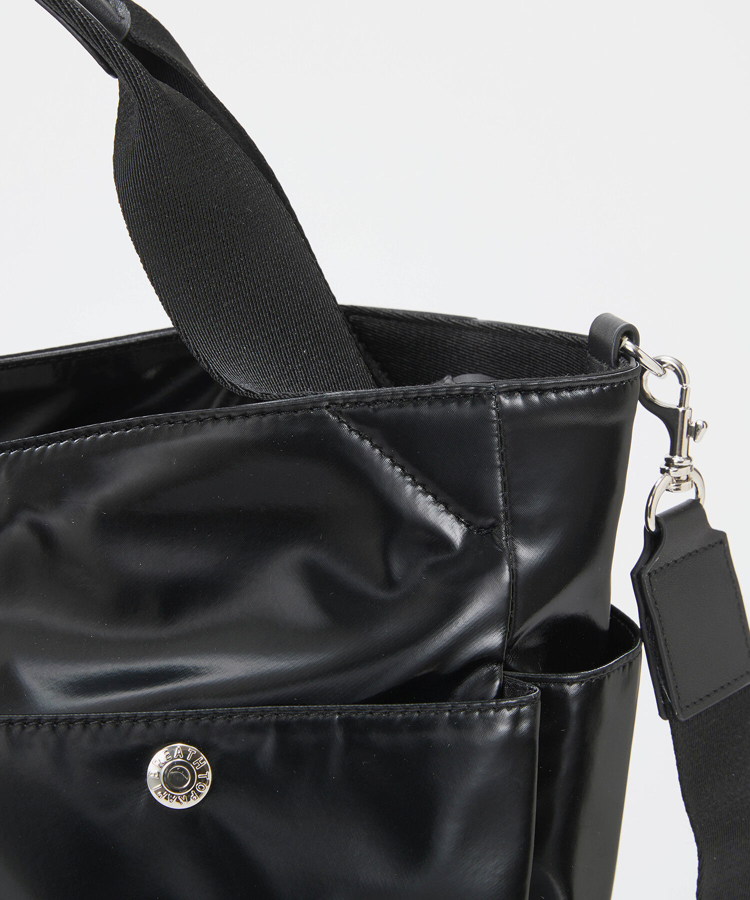 TOPKAPI BREATH「【Breath TOPKAPI】Train 防水ポリエステル ショルダー付き A4 トートバッグ / キャリー対応」|トートバッグ|