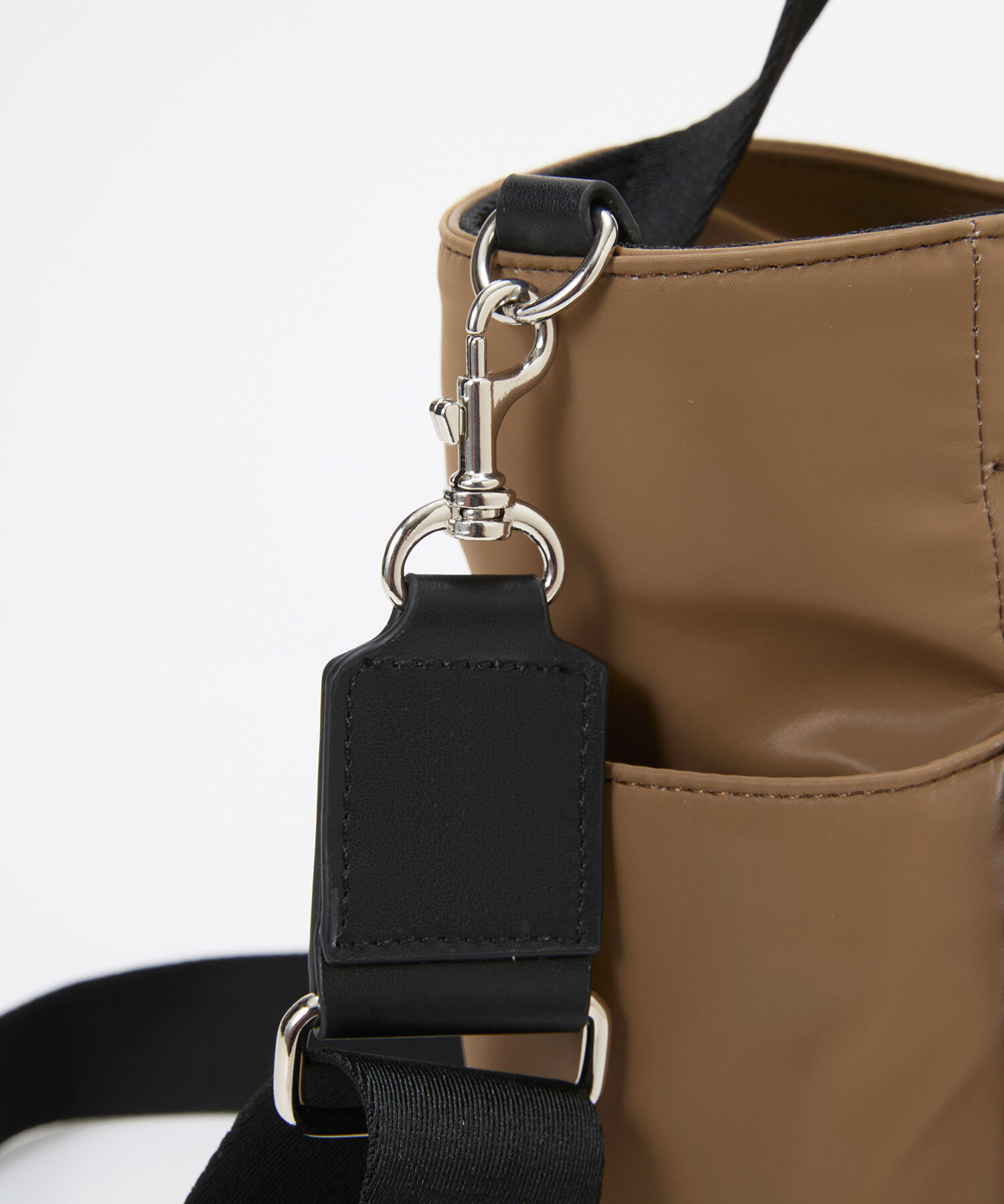 TOPKAPI BREATH「【Breath TOPKAPI】Train 防水ポリエステル ショルダー付き A4 トートバッグ / キャリー対応」|トートバッグ|