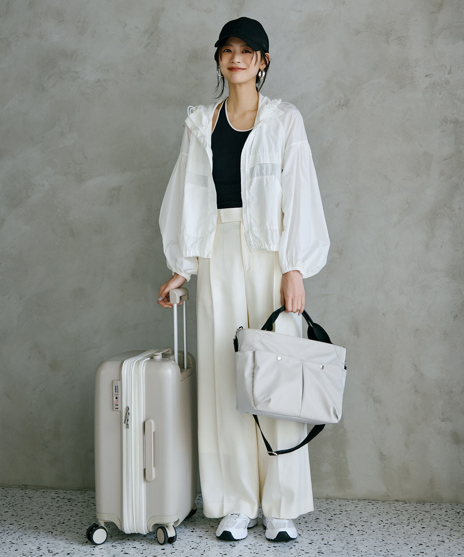 TOPKAPI BREATH「【Breath TOPKAPI】Train 防水ポリエステル ショルダー付き A4 トートバッグ / キャリー対応」|トートバッグ|