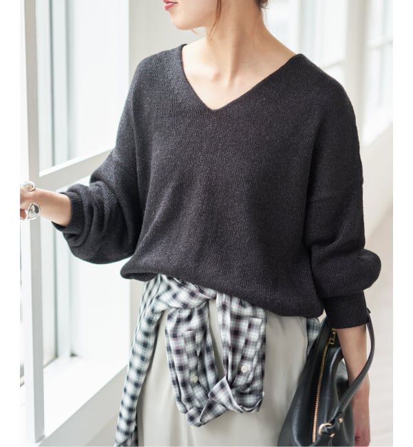 Spick and Span「レーヨンペーパーヤーンVネックプルオーバー」|ニット・セーター|