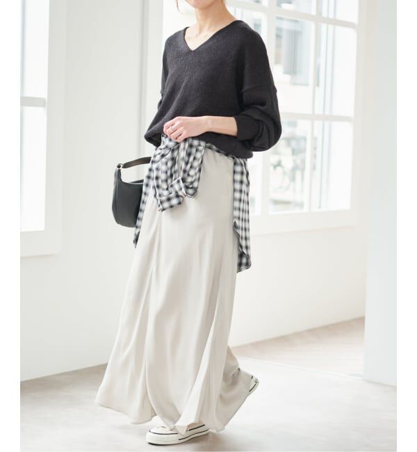 Spick and Span「レーヨンペーパーヤーンVネックプルオーバー」|ニット・セーター|