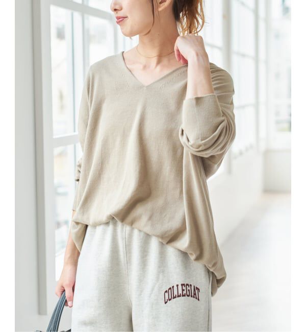 Spick and Span「《新色有り / 追加》コットンバルキーヤーンルーズVネックプルオーバー」|ニット・セーター|