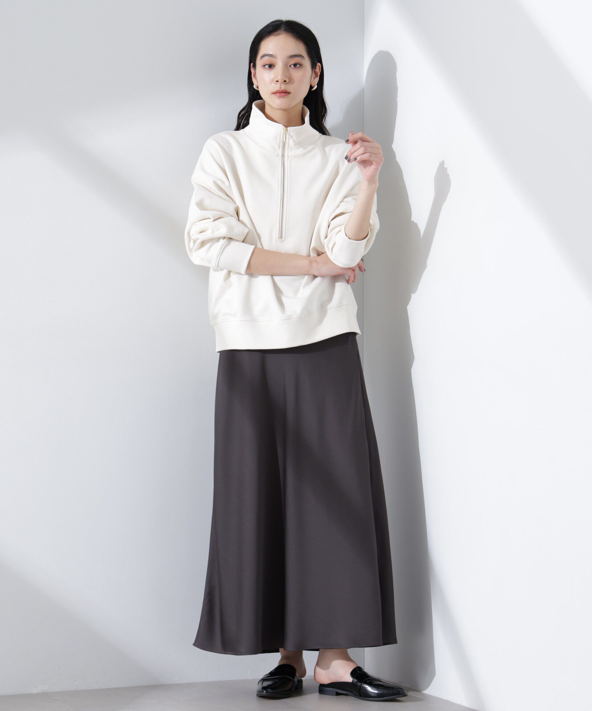 nano･universe「サテンバイヤスロングナロースカート」|スカート|