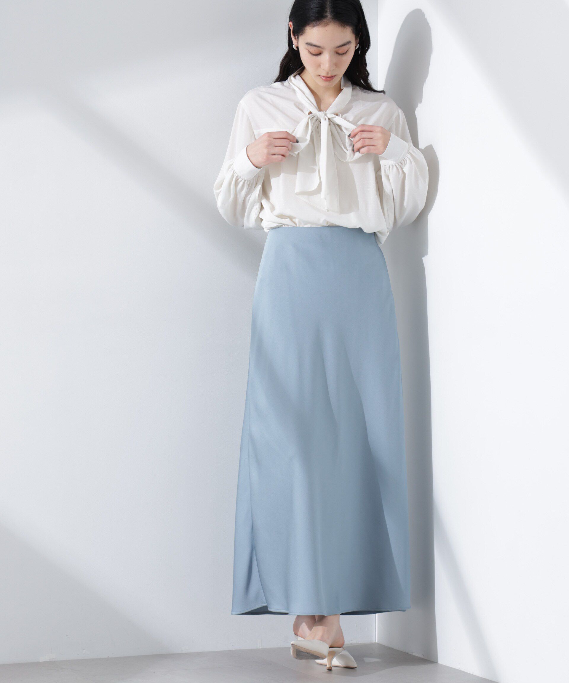 nano･universe「サテンバイヤスロングナロースカート」|スカート|