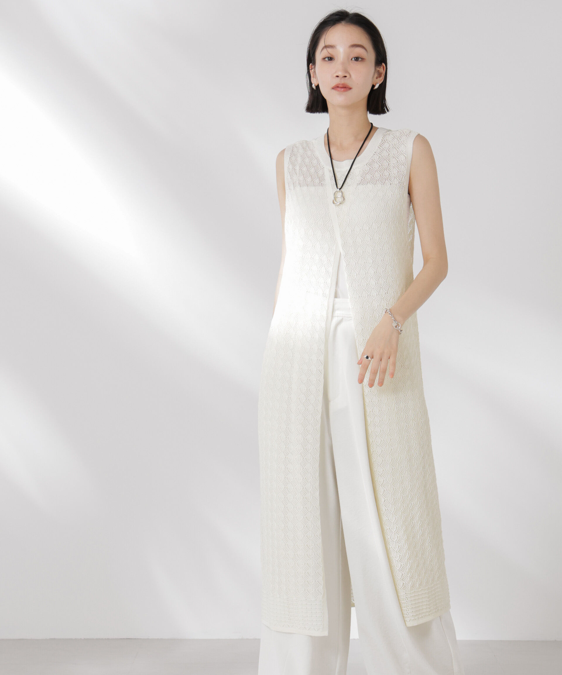 nano･universe「前後2wayダイヤ透かし柄ノースリーブニットワンピース」|ワンピース|