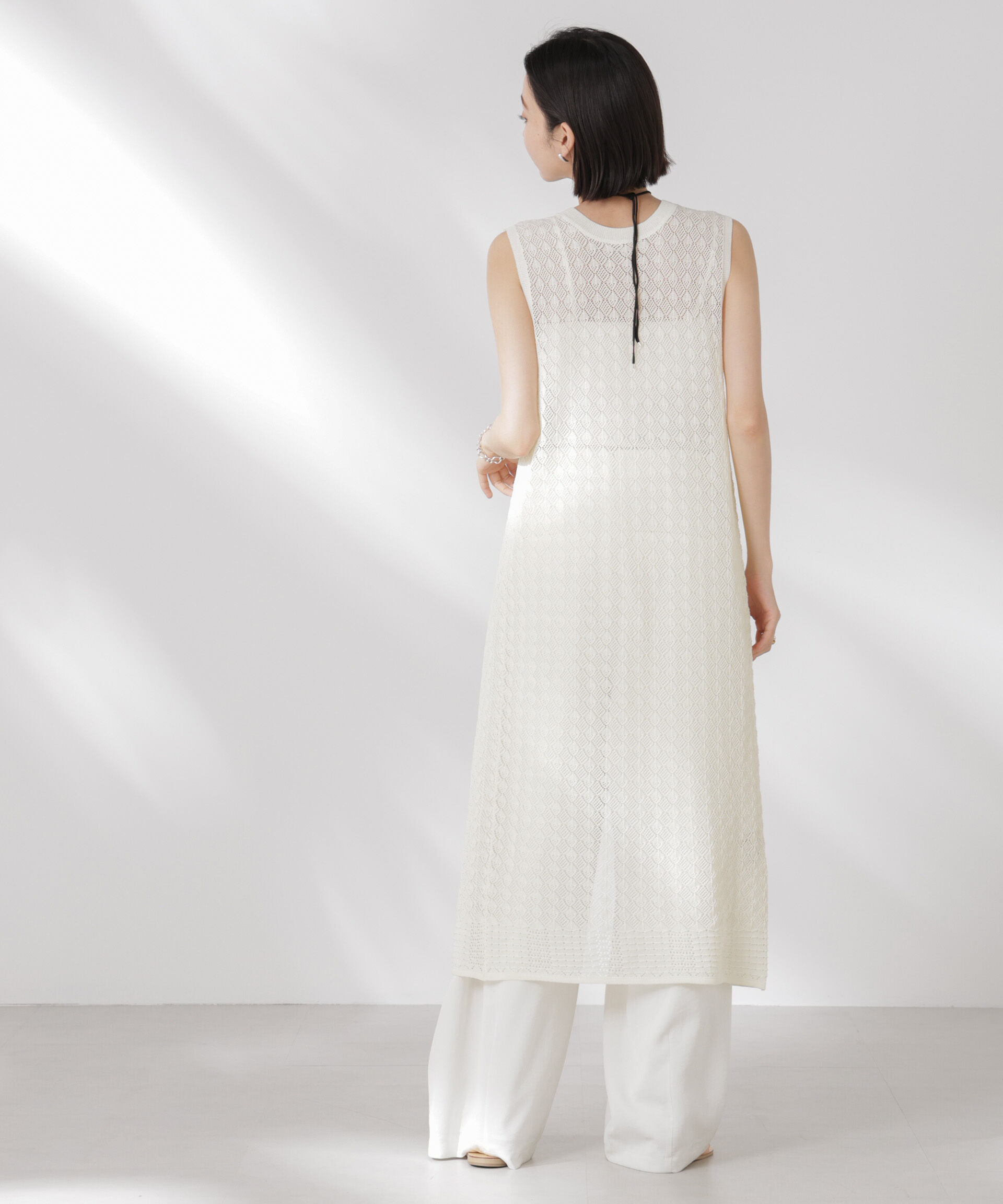 nano･universe「前後2wayダイヤ透かし柄ノースリーブニットワンピース」|ワンピース|