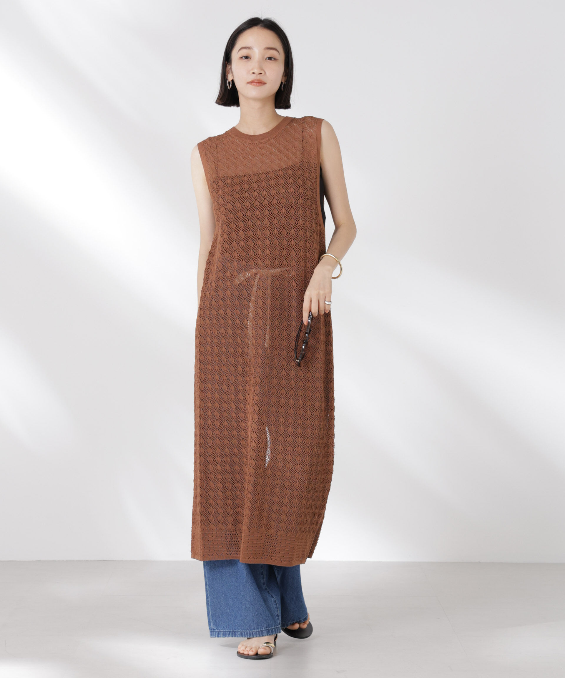 nano･universe「前後2wayダイヤ透かし柄ノースリーブニットワンピース」|ワンピース|