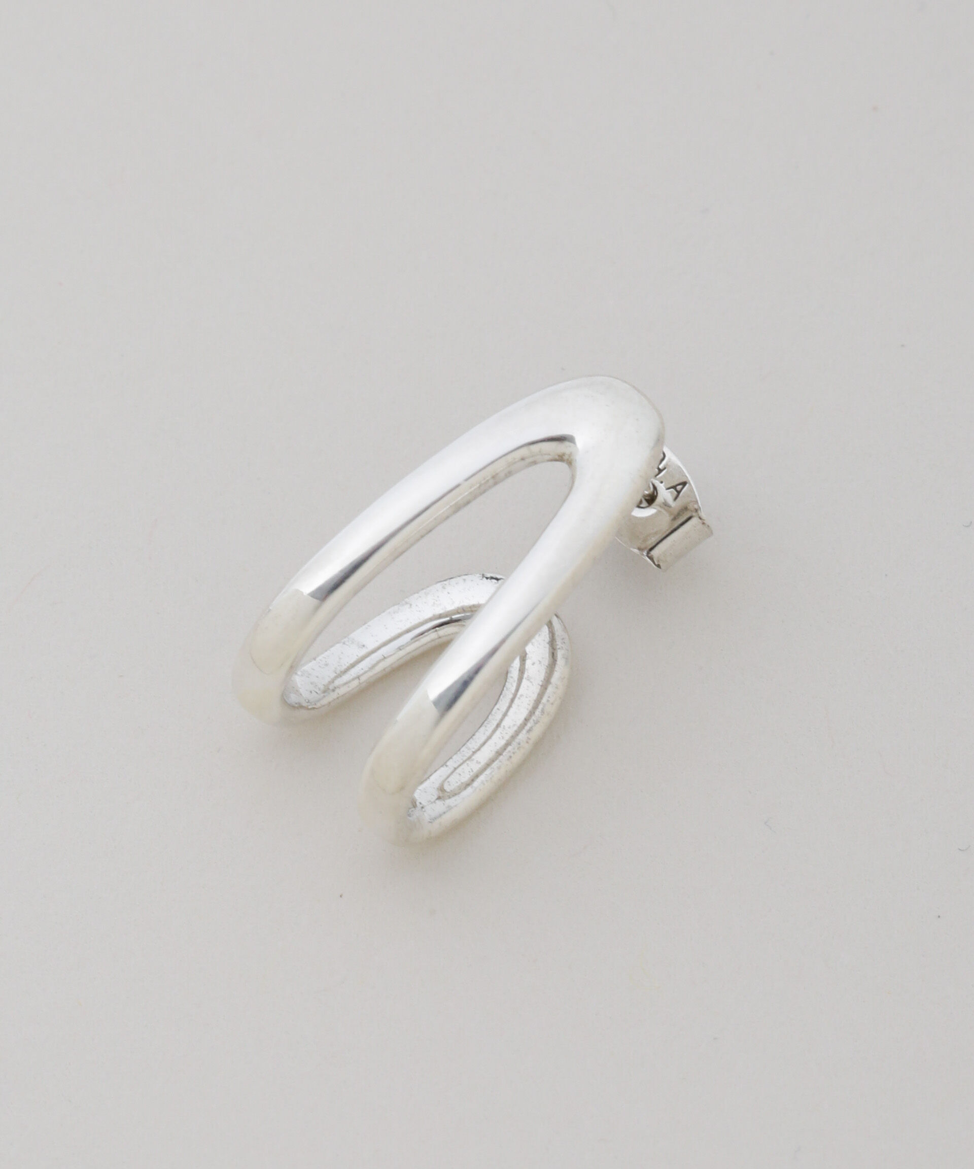 nano･universe「PHILIPPE AUDIBERT/Hedda earrings」|ピアス|