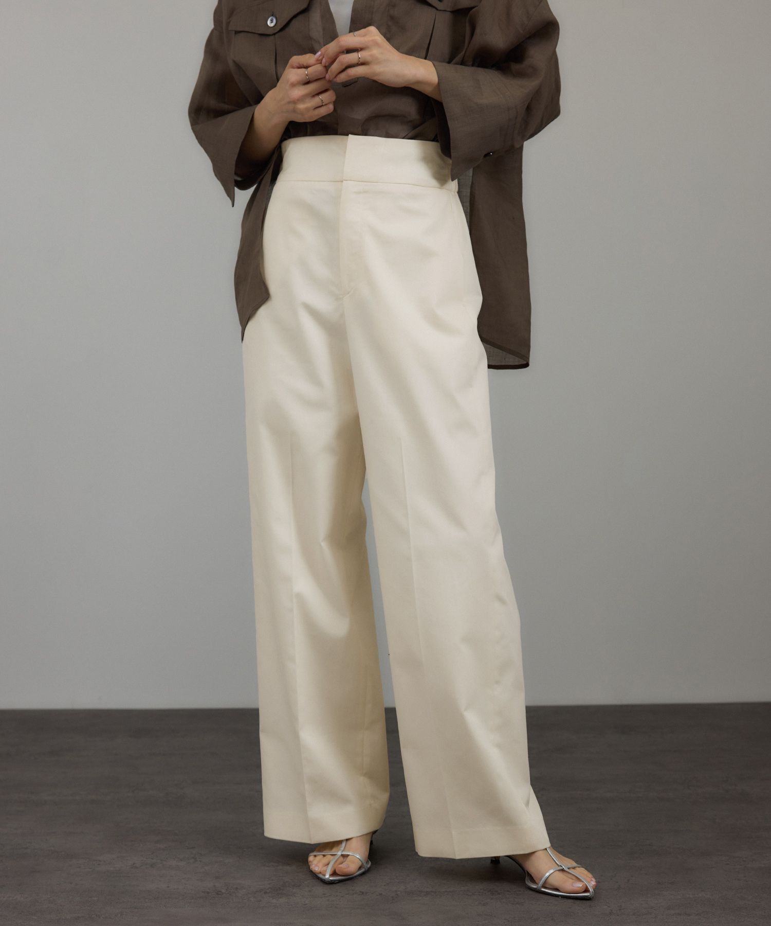 SALON adam et rope'「コットンライクスタイルアップパンツ」|スラックス|オフホワイト(15)