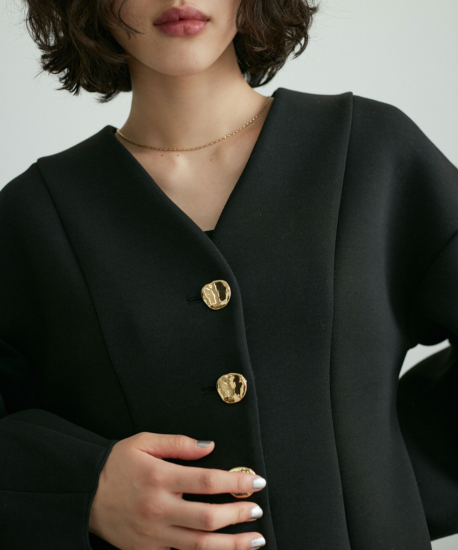 ADAM ET ROPE'「ミックスボタンペプラムカーディガン」|カーディガン|