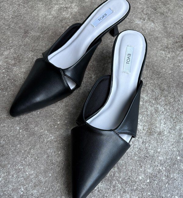  「デザインカットパンプス」|その他|