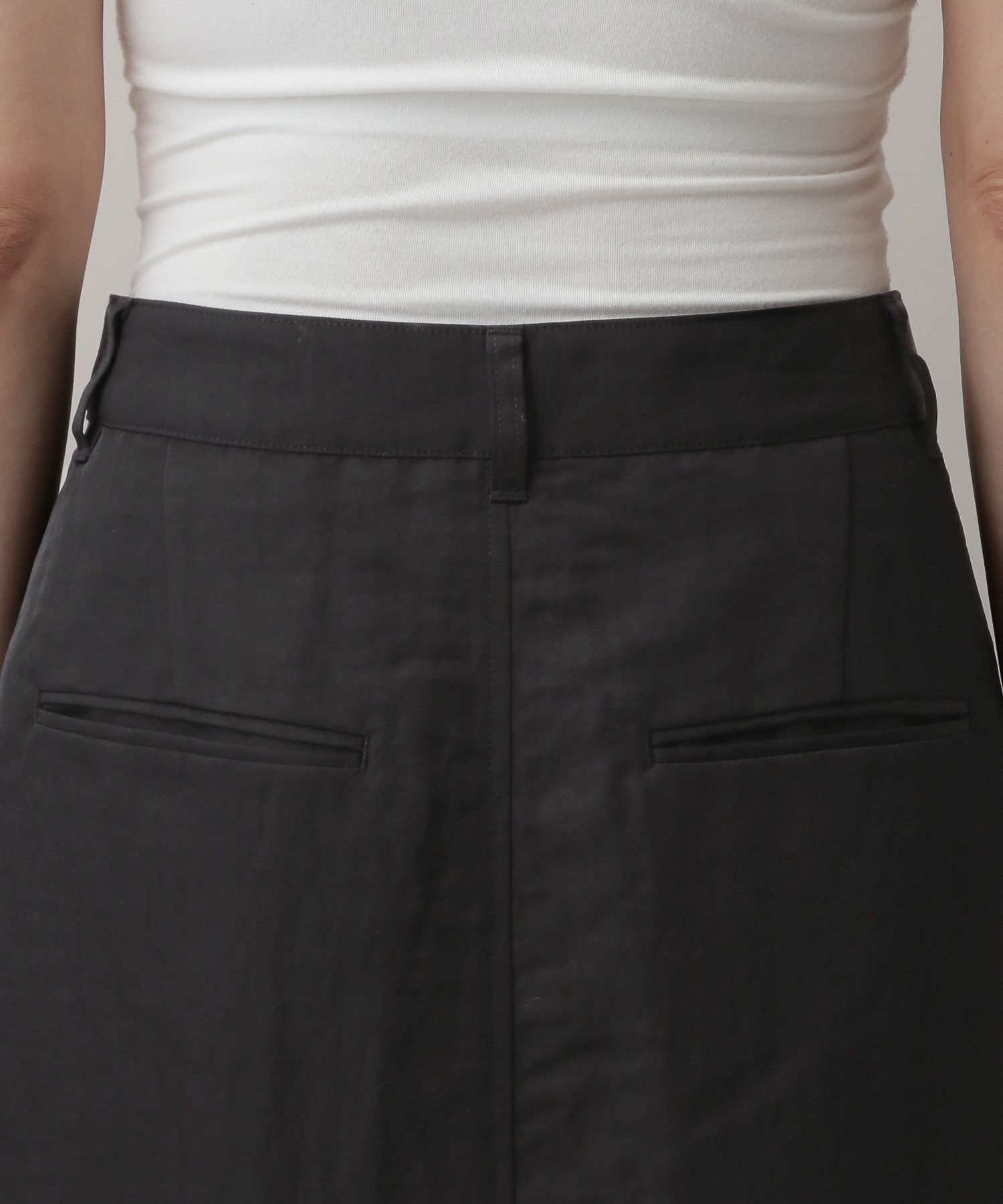 A part by 「【セットアップ対応】ナイロンタイトスカート」|スカート|