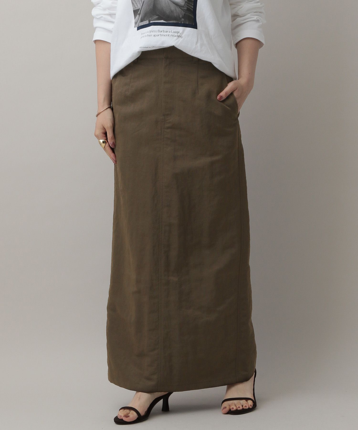 A part by 「【セットアップ対応】ナイロンタイトスカート」|スカート|カーキ