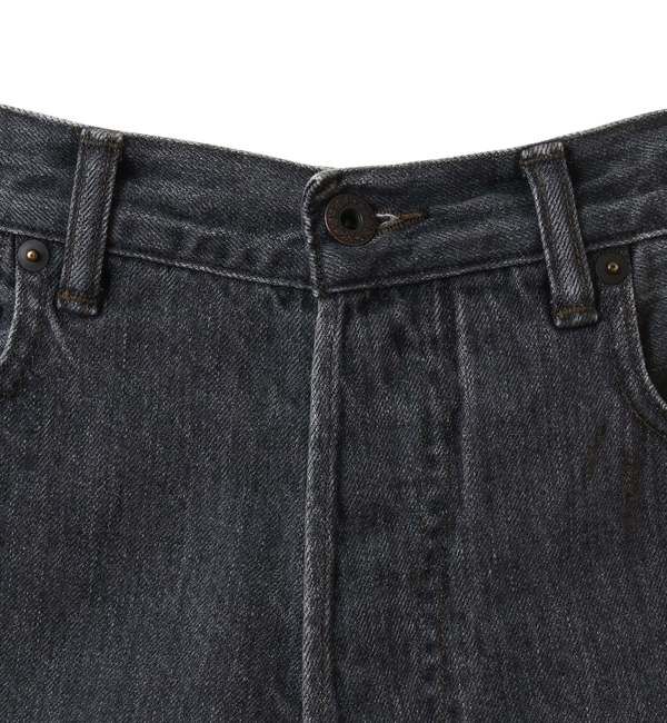 A_「【KURO/クロ】UNINTENTIONAL CROSSED DENIM SHORTS　」|デニム|