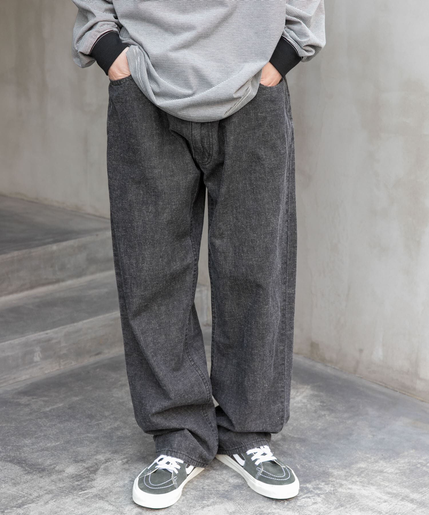 URBAN RESEARCH DOORS「FORK&SPOON　綿麻デニム5ポケットパンツ」|デニム|ブラック