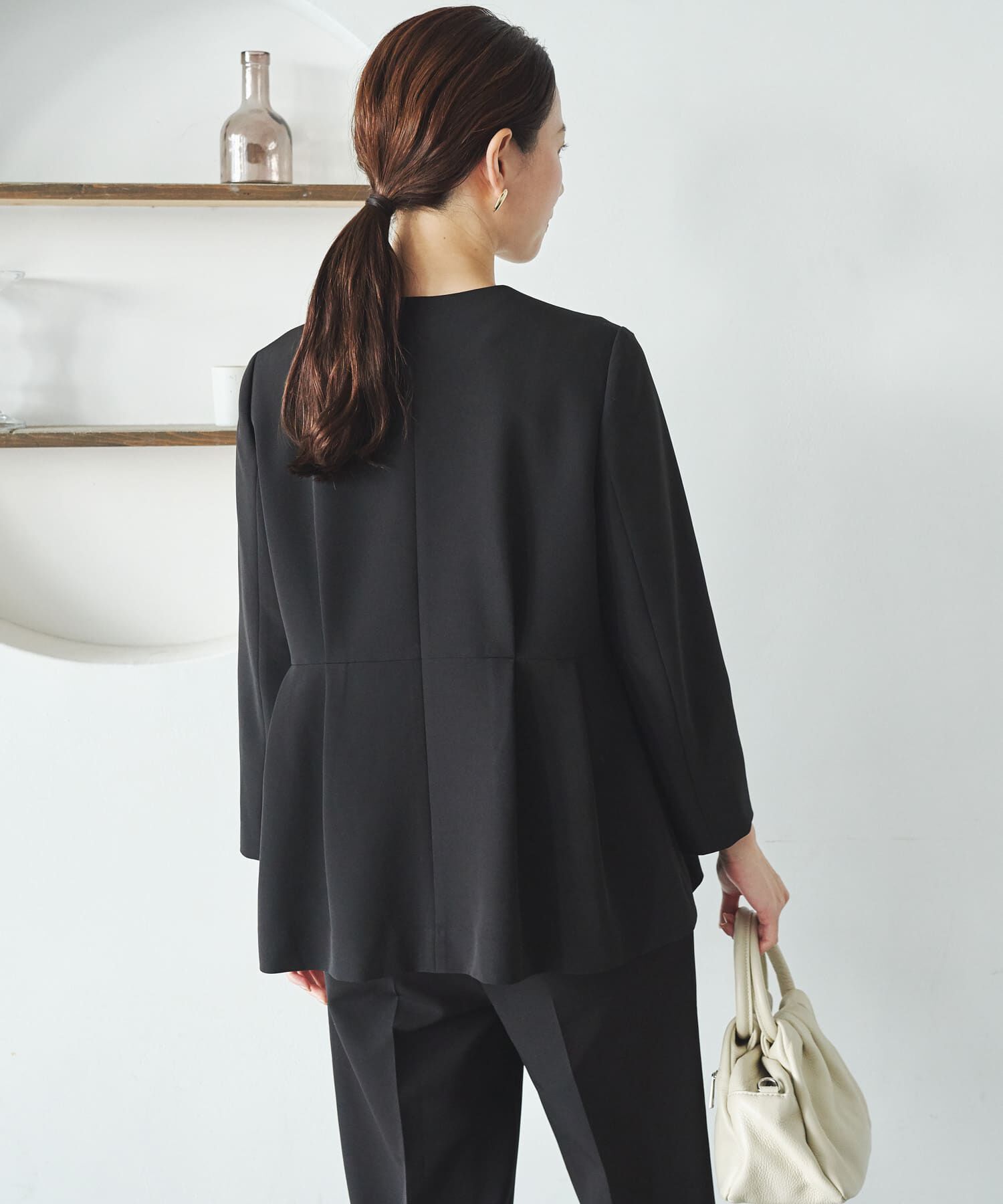 URBAN RESEARCH「ノーカラーペプラムジャケット」|ノーカラージャケット|