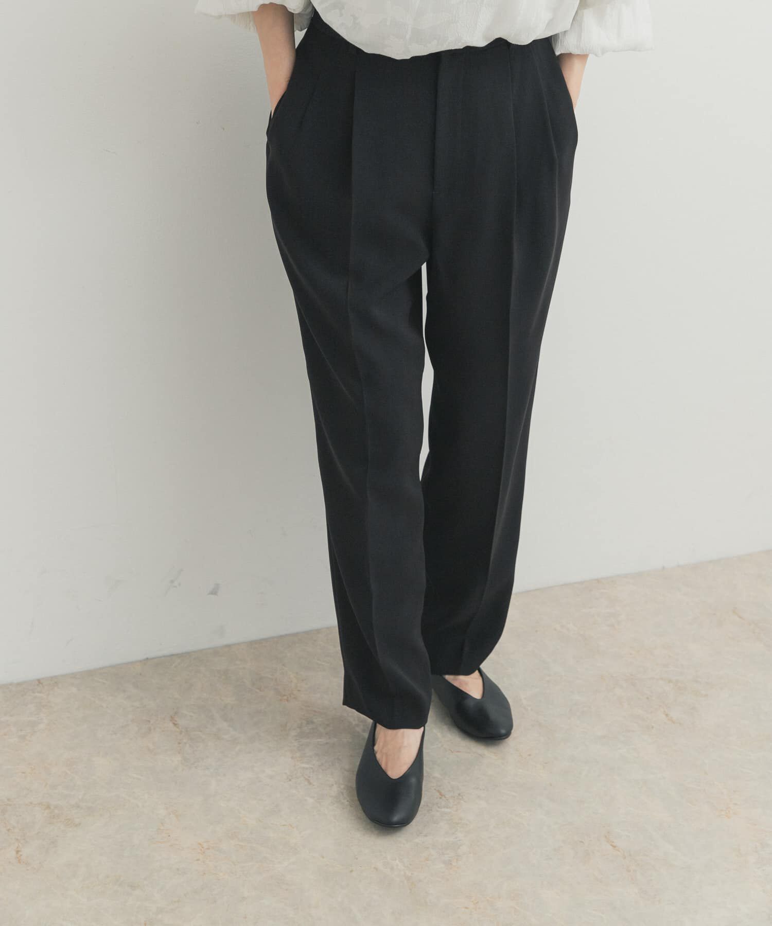 URBAN RESEARCH DOORS「Vカットパンプス」|パンプス|