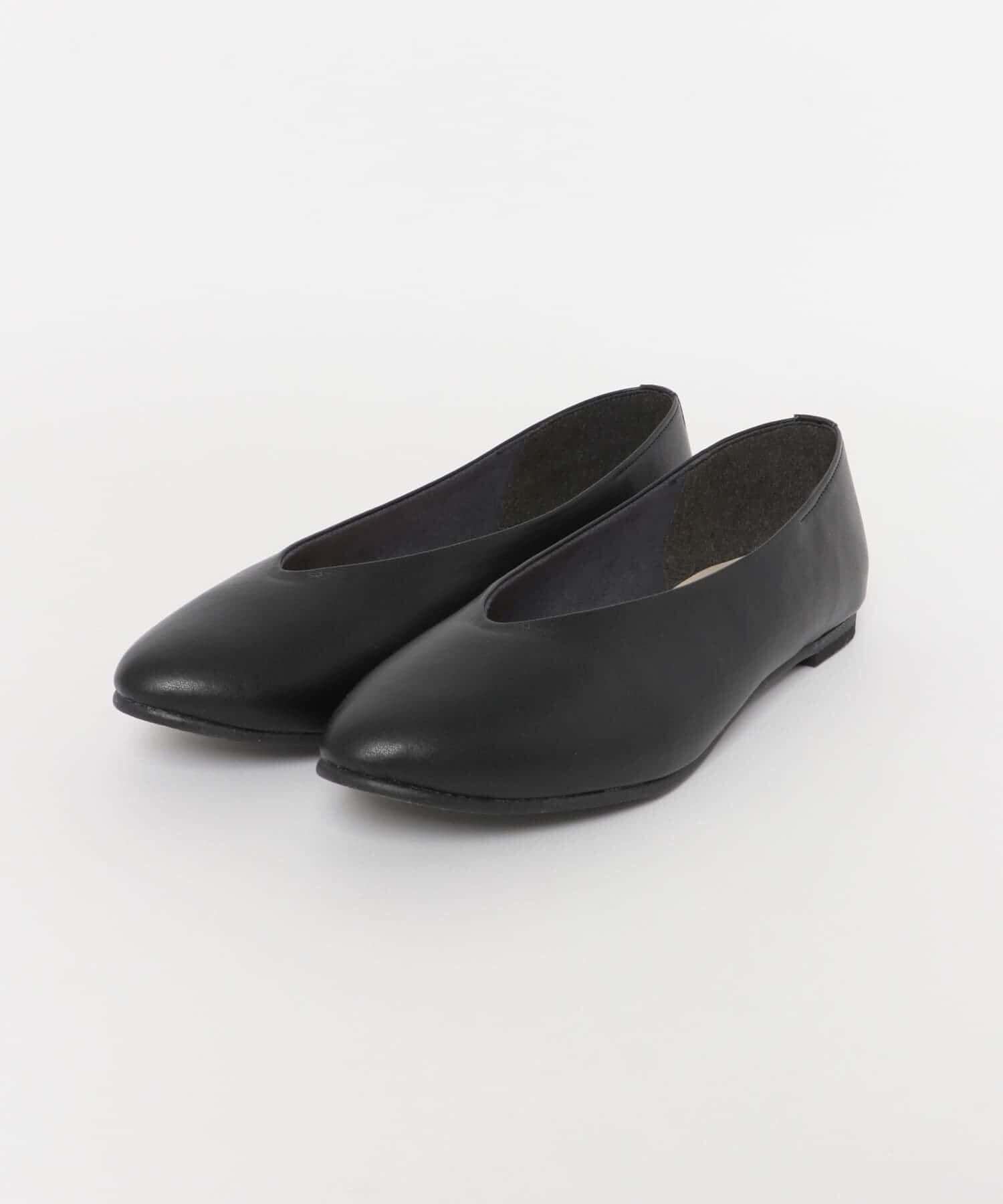 URBAN RESEARCH DOORS「Vカットパンプス」|パンプス|