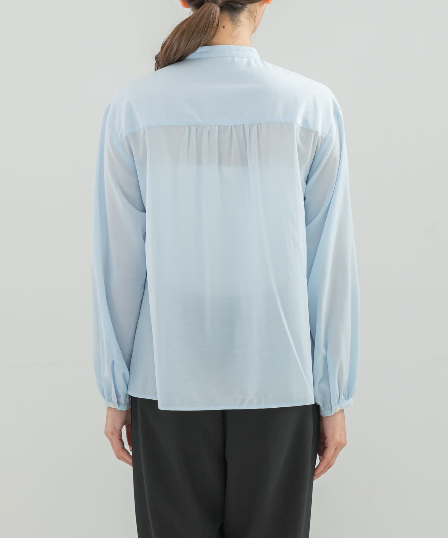 URBAN RESEARCH ROSSO「『WEB限定』フロントフリルデザインブラウス」|シャツ・ブラウス|