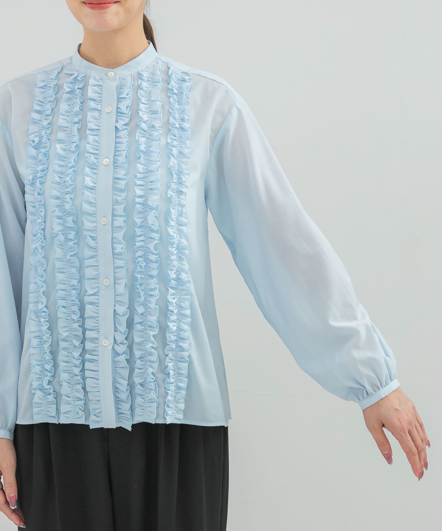 URBAN RESEARCH ROSSO「『WEB限定』フロントフリルデザインブラウス」|シャツ・ブラウス|