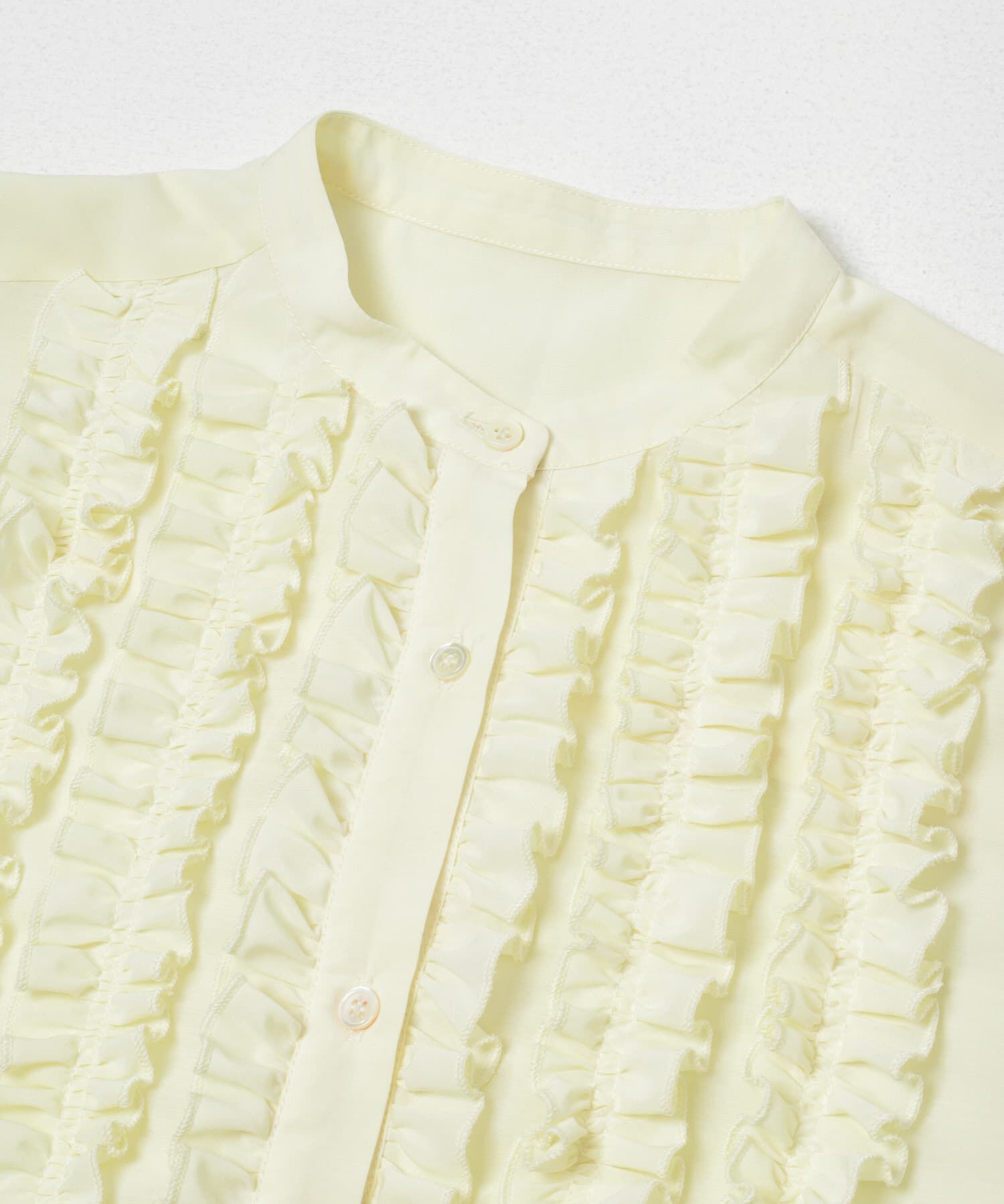 URBAN RESEARCH ROSSO「『WEB限定』フロントフリルデザインブラウス」|シャツ・ブラウス|