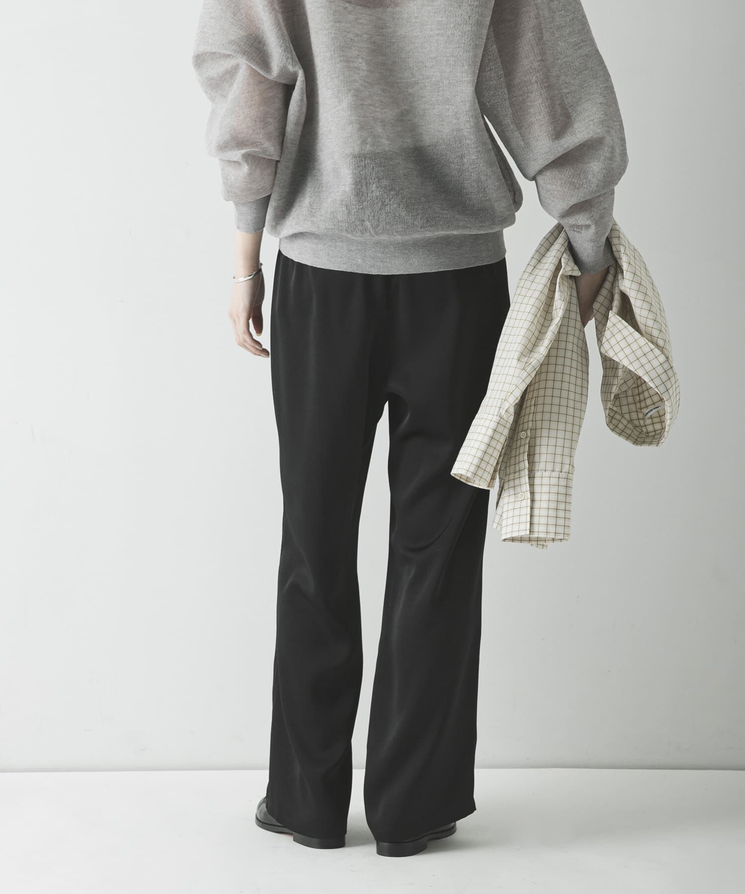 URBAN RESEARCH「サテンイージーセミフレアパンツ」|その他|