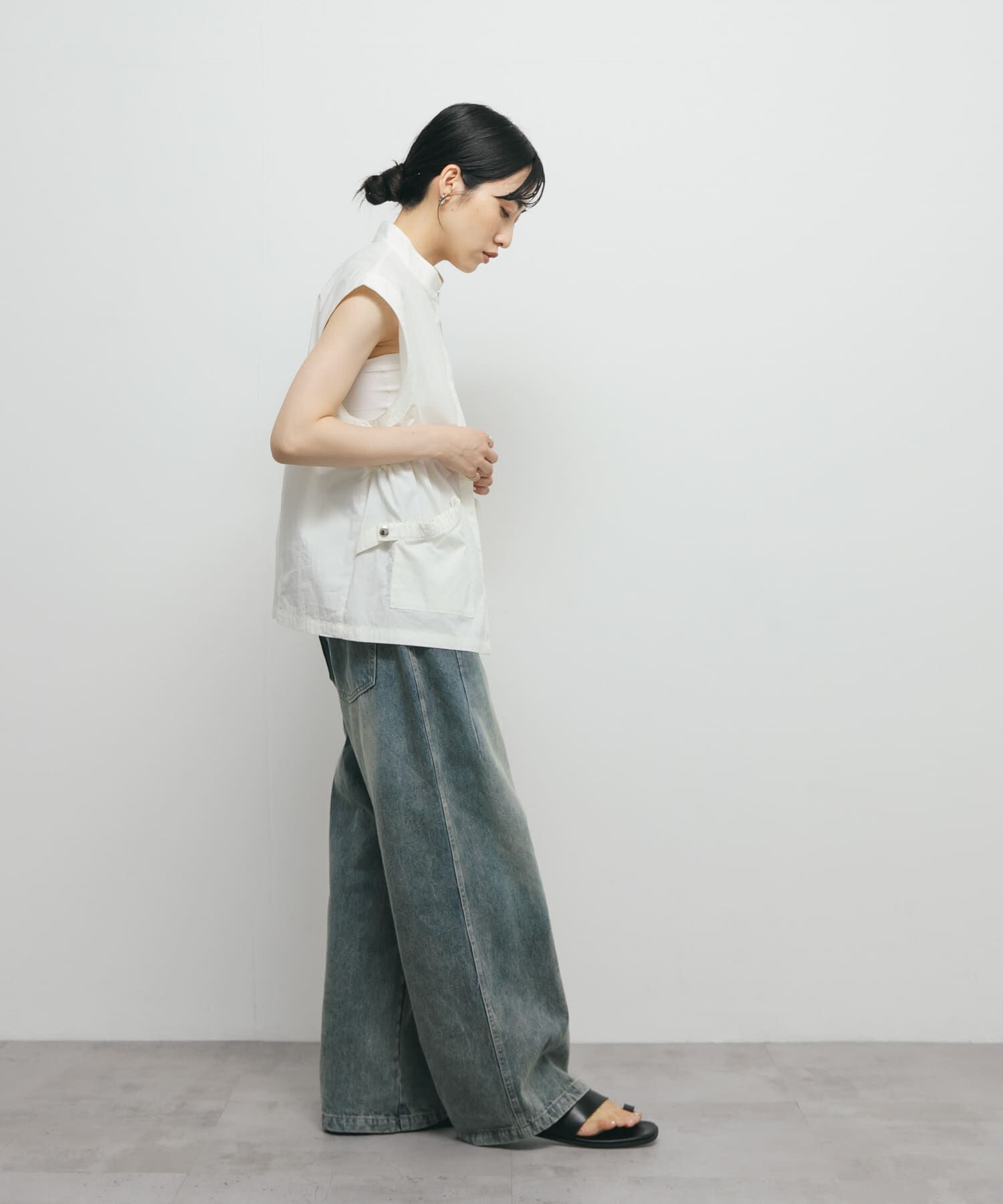  「スタンドカラーベスト」|ノーカラーコート|