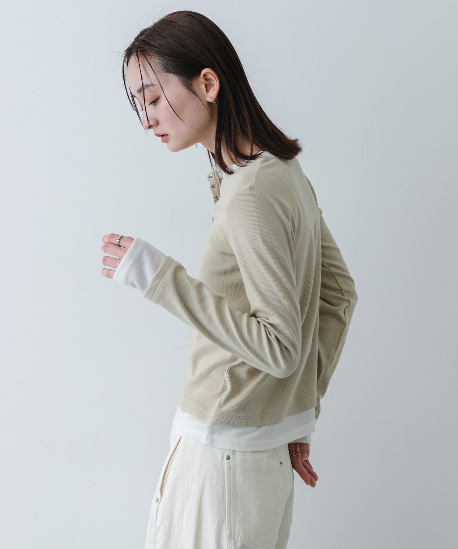 SENSE OF PLACE by URBAN RESEARCH「『洗濯可』ヘンリーネックレイヤードトップ」|Tシャツ・カットソー|