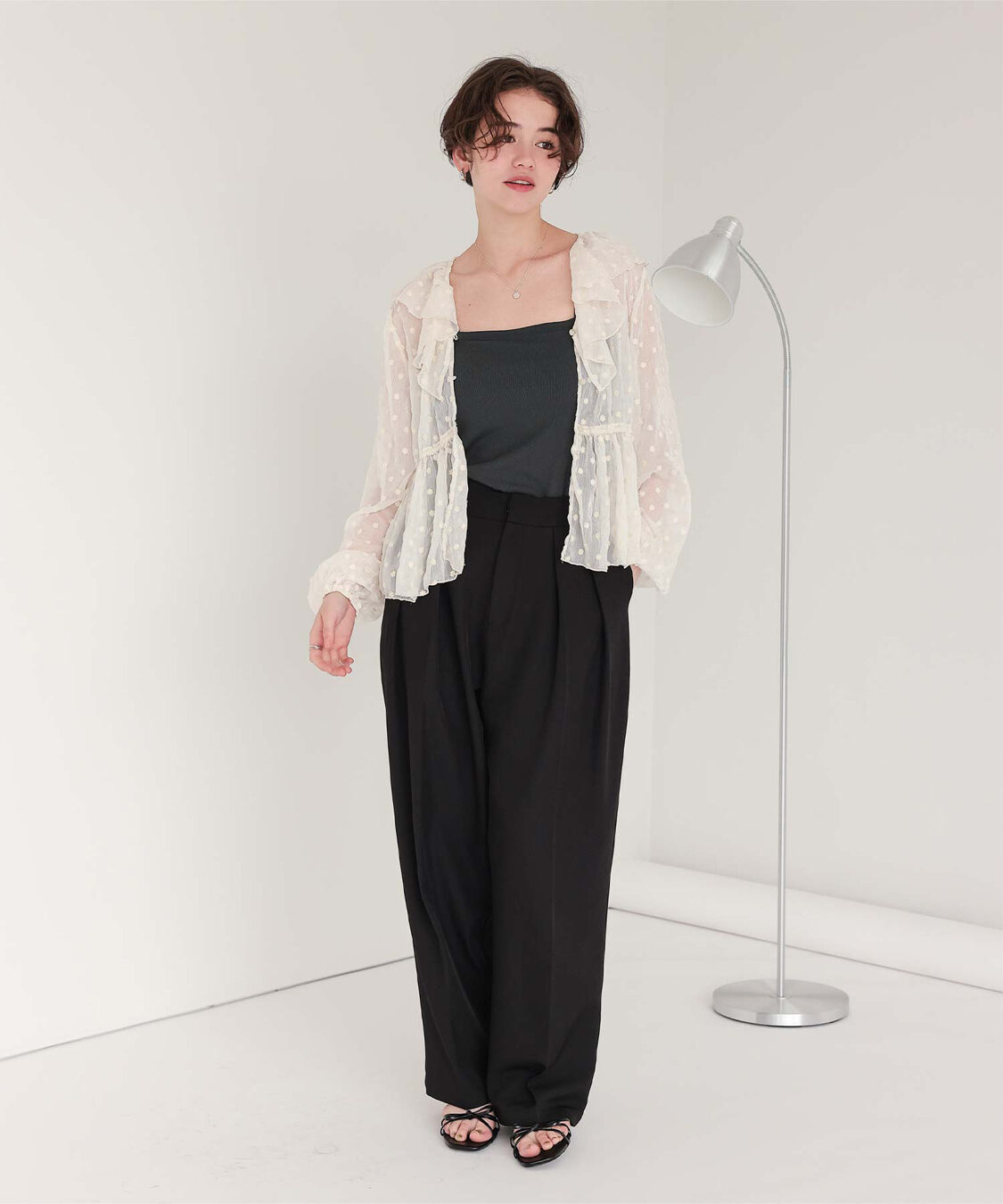 titivate「カップ付きダブルストラップキャミソール」|キャミソール|