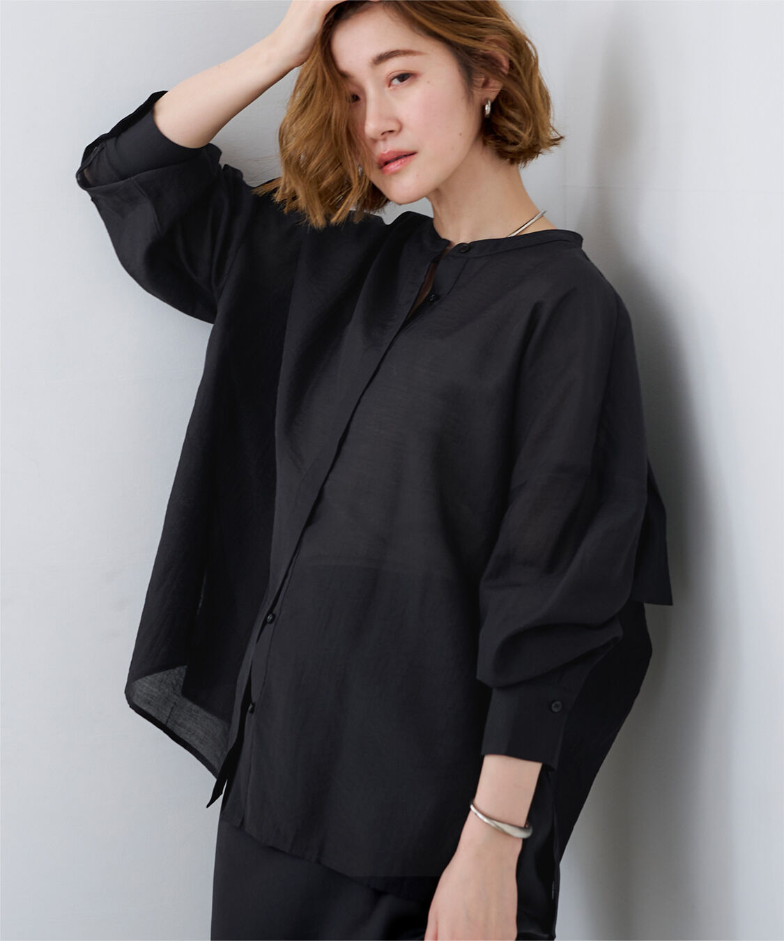 ur's「バックヨークシアーシャツ」|シャツ・ブラウス|ブラック