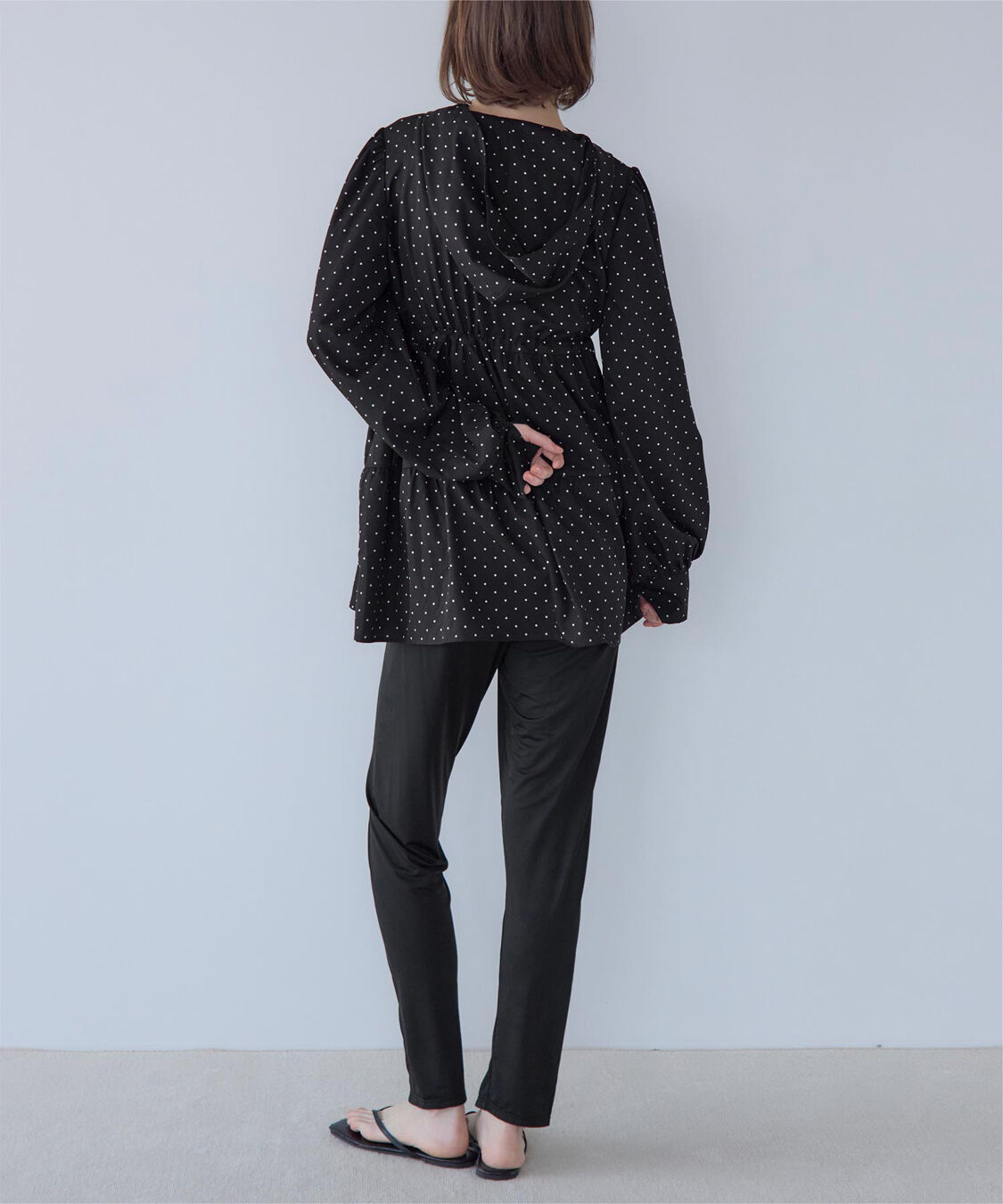 SEA DRESS「センタースリットデザインレギンス/ラッシュガード」|スポーツ|