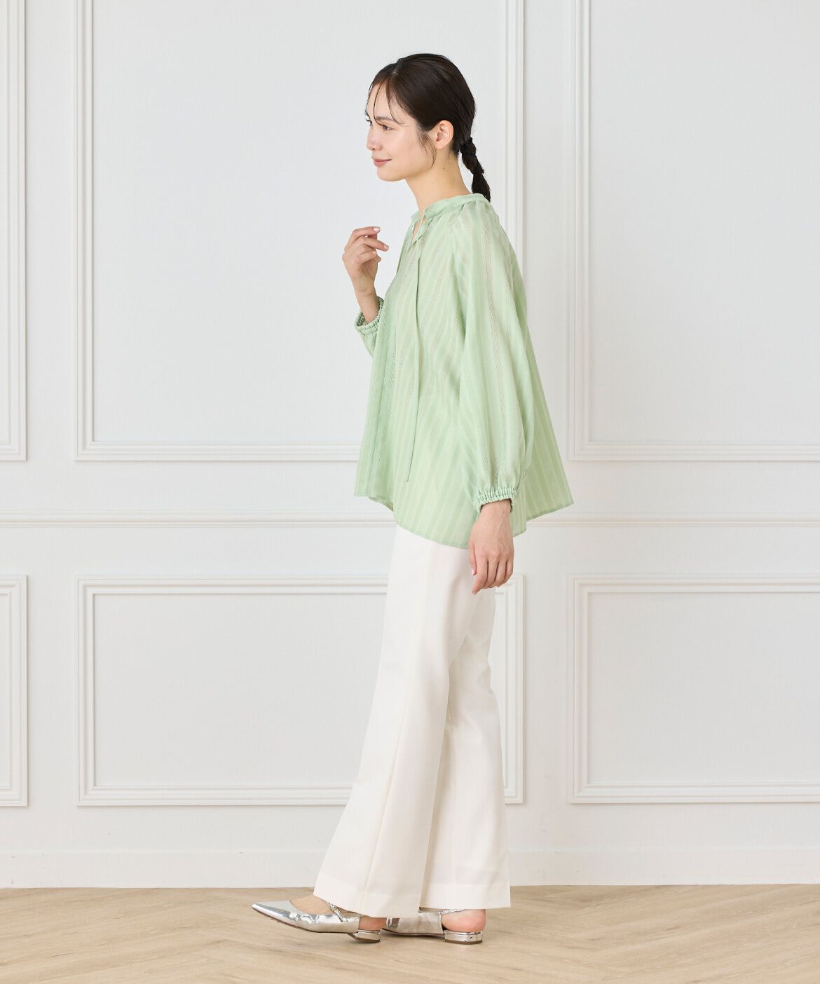 INED「《大きいサイズ》からみ織ブラウス」|シャツ・ブラウス|