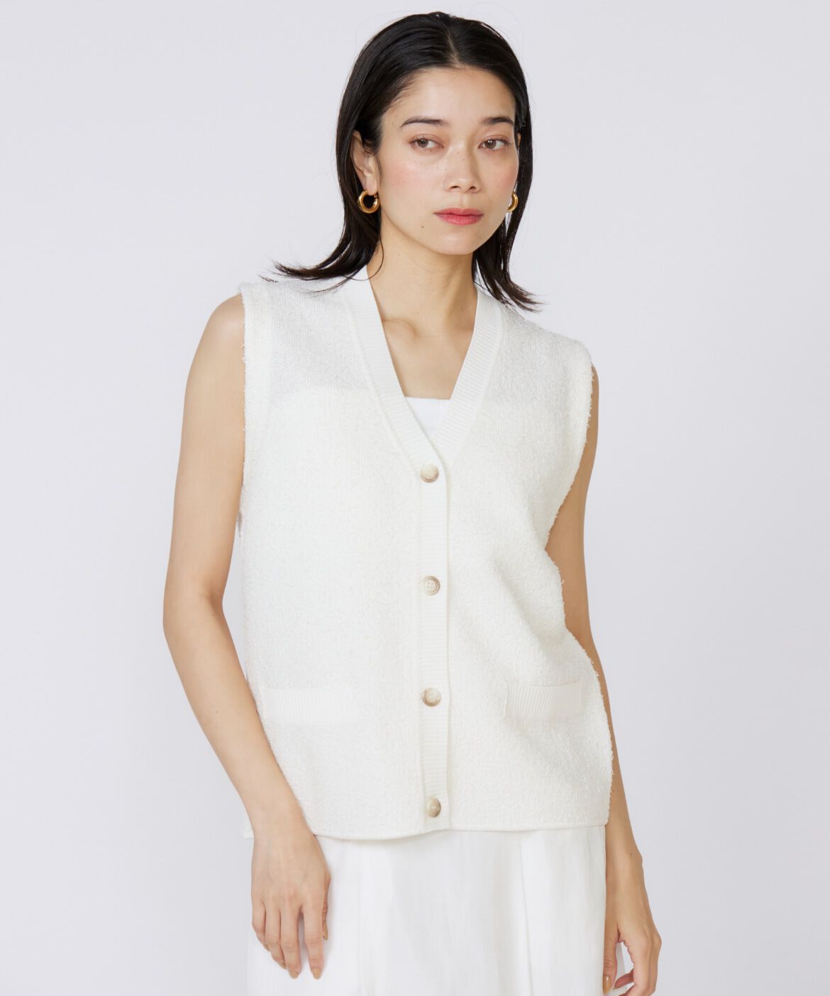 INED「Vネックニットジレ」|ニット・セーター|