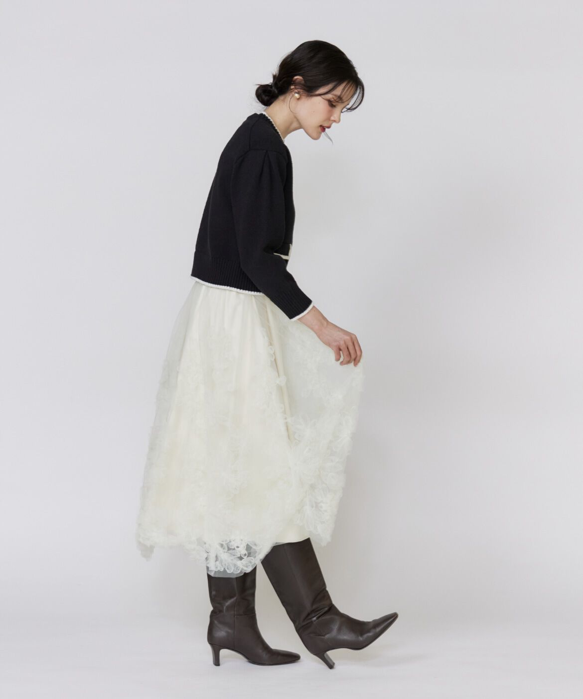 Maglie le cassetto「手描き花刺繍チュールスカート」|スカート|
