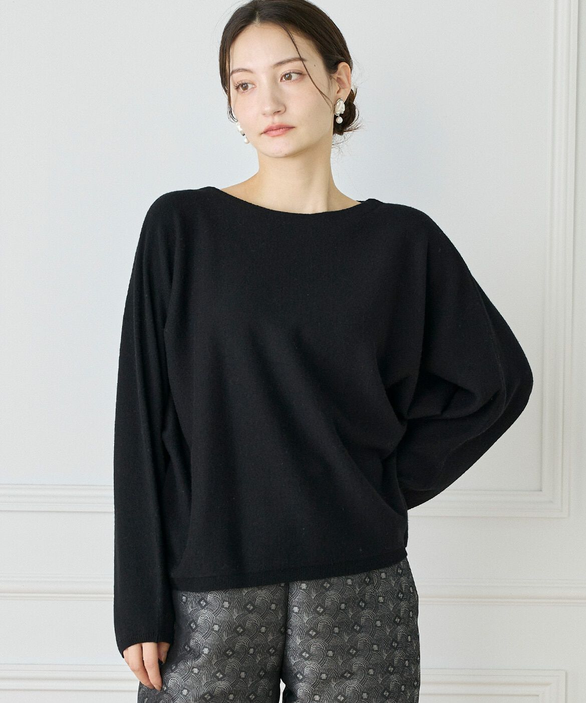 INED「《WEB限定カラー》カシミヤ混ドルマンスリーブニット 」|ニット・セーター|ブラック