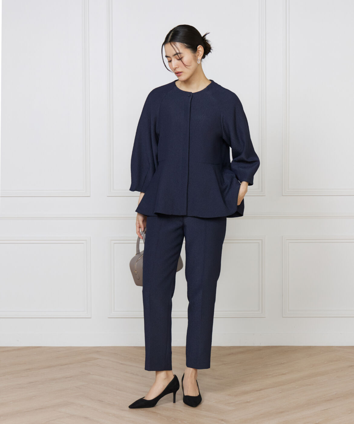 7-IDconcept.「フクレジャカード センタープレスパンツ」|スラックス|