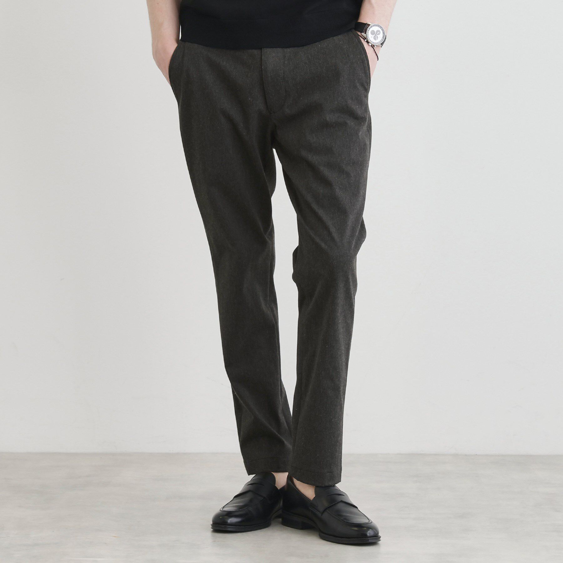 TAKEO KIKUCHI「【LIMITED】ワンダーシェイプ 360&deg;ストレッチ テーパードスキニーチノパンツ」|その他|チャコールグレー(0