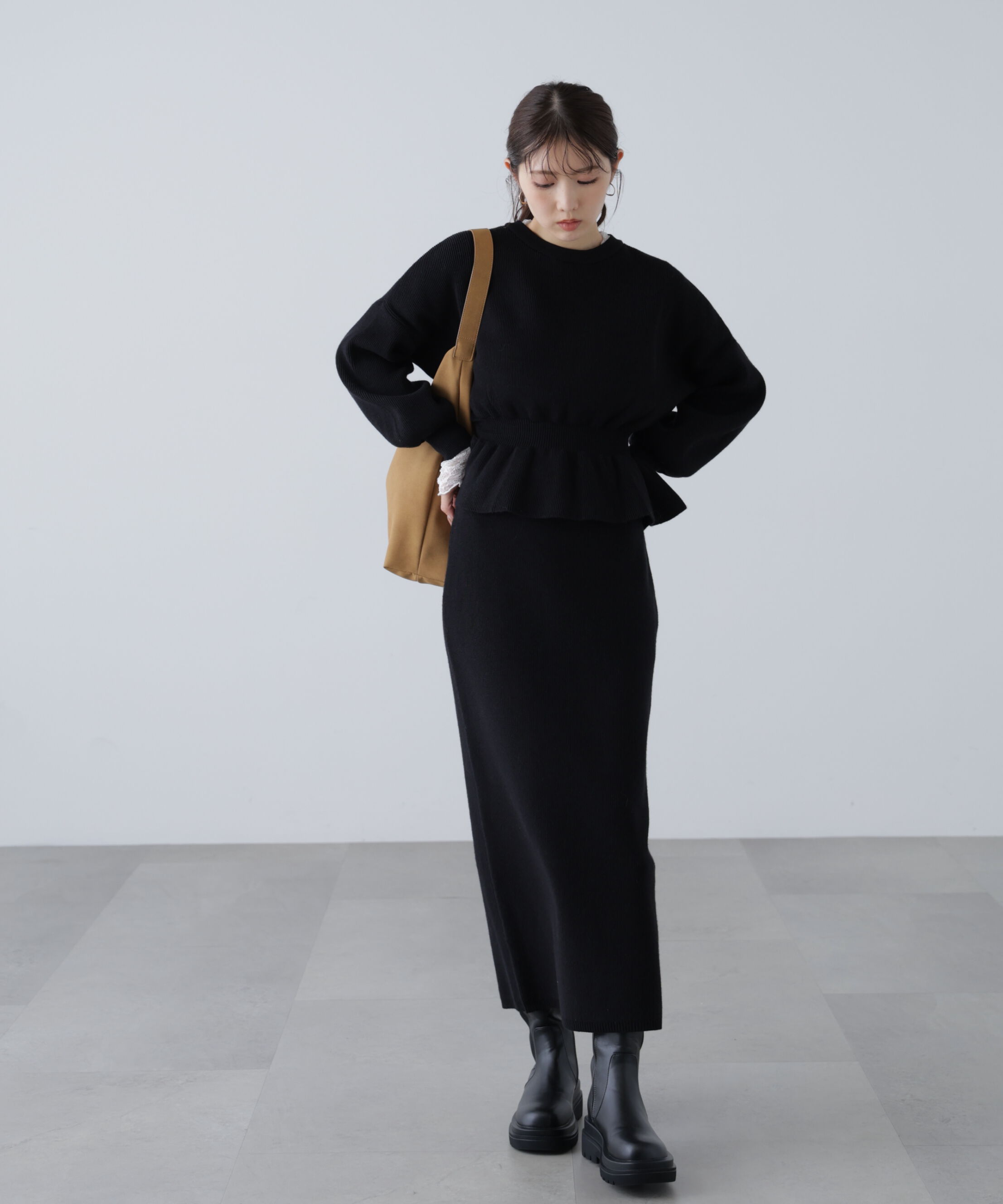  「ペプラムニットセットアップ」|ワンピース|