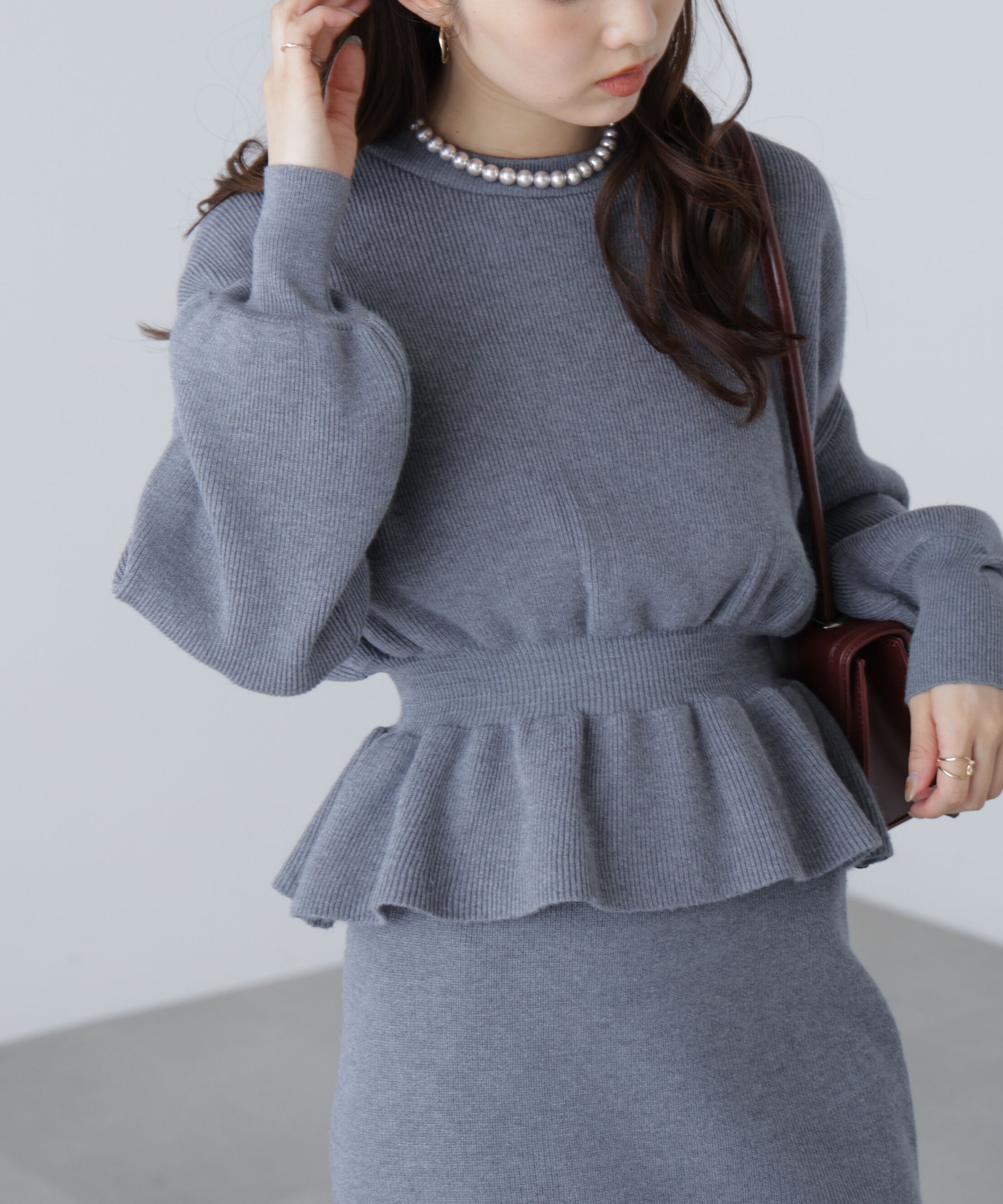  「ペプラムニットセットアップ」|ワンピース|