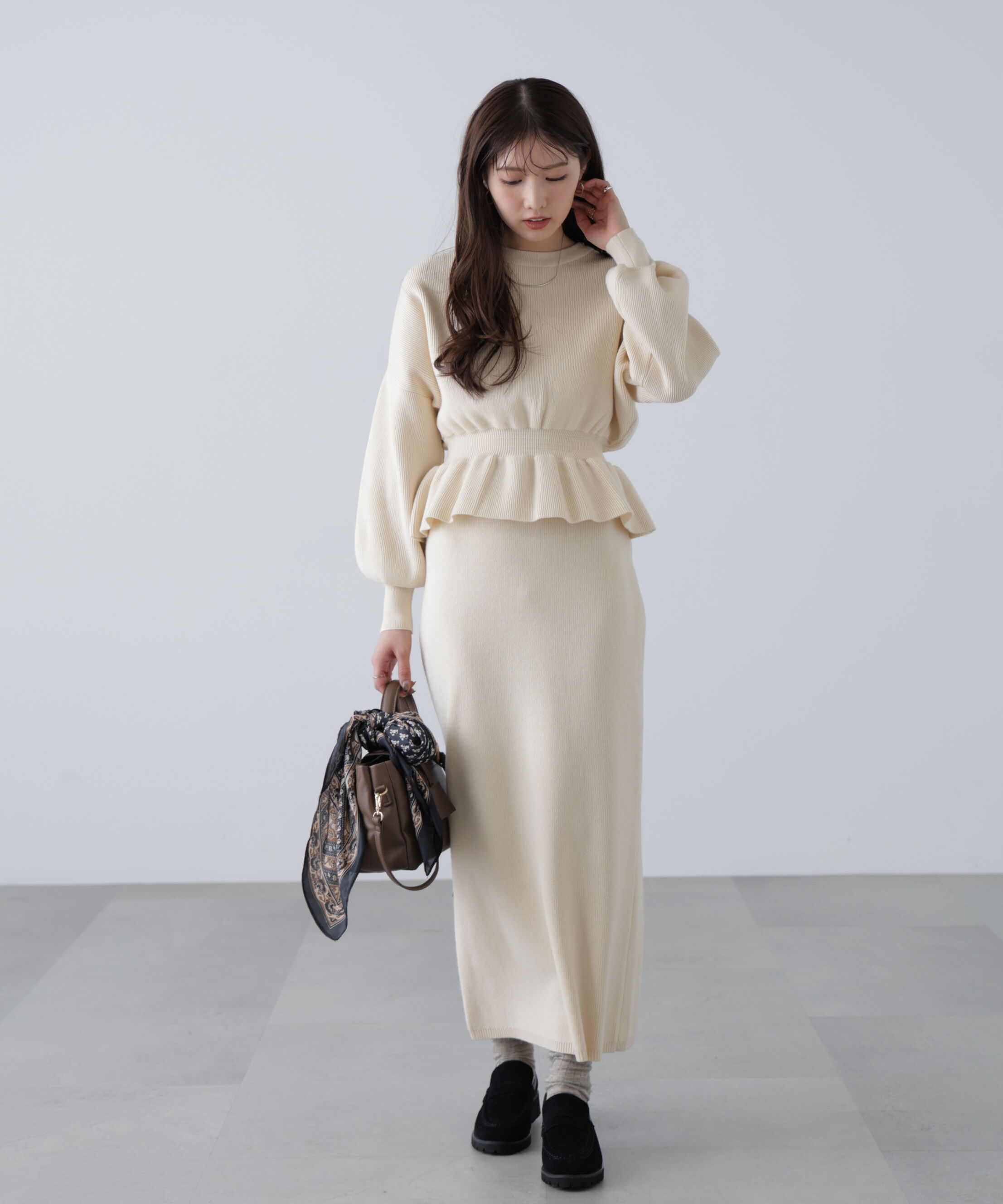  「ペプラムニットセットアップ」|ワンピース|