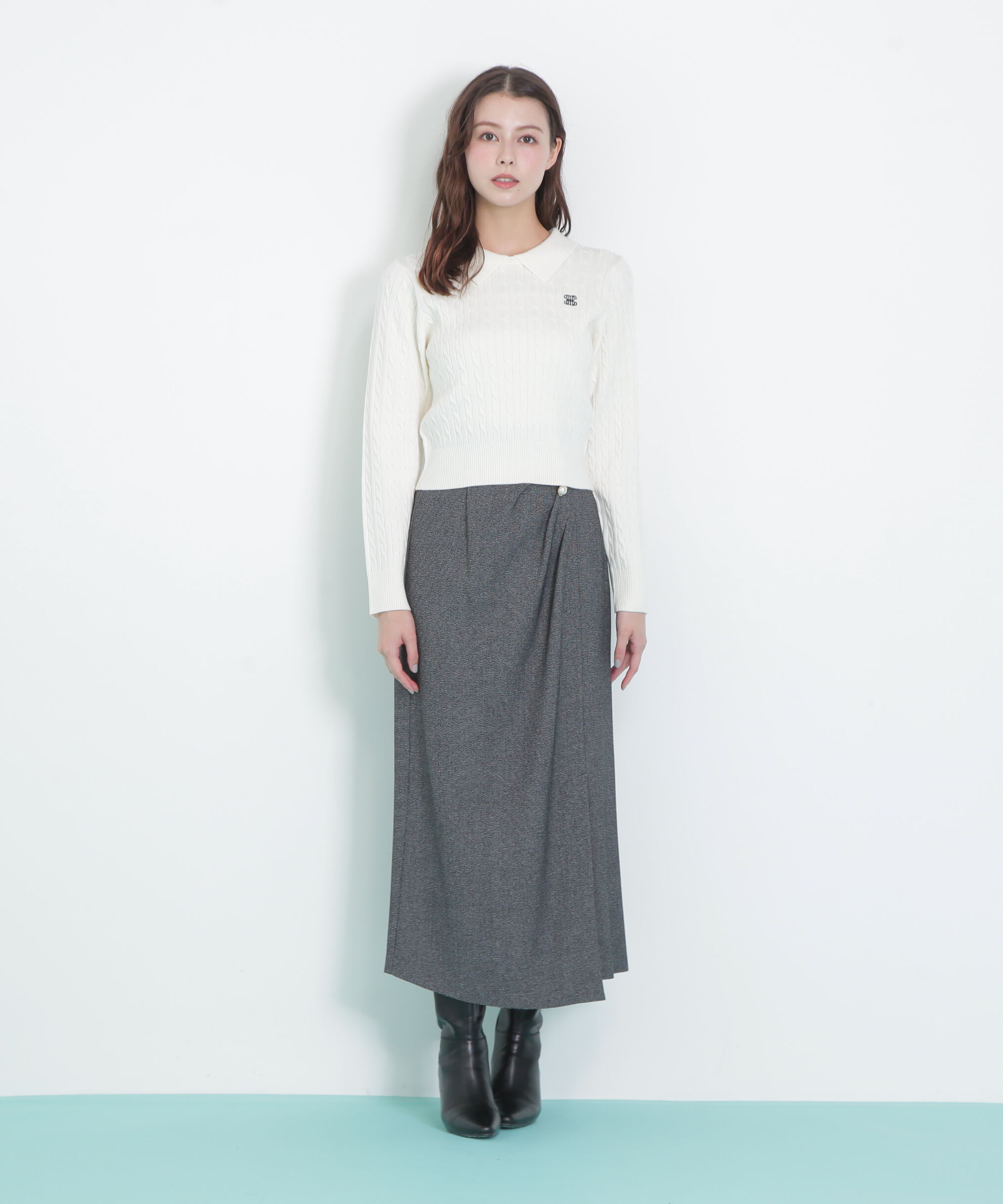  「パール釦ラップタイトスカート」|スカート|