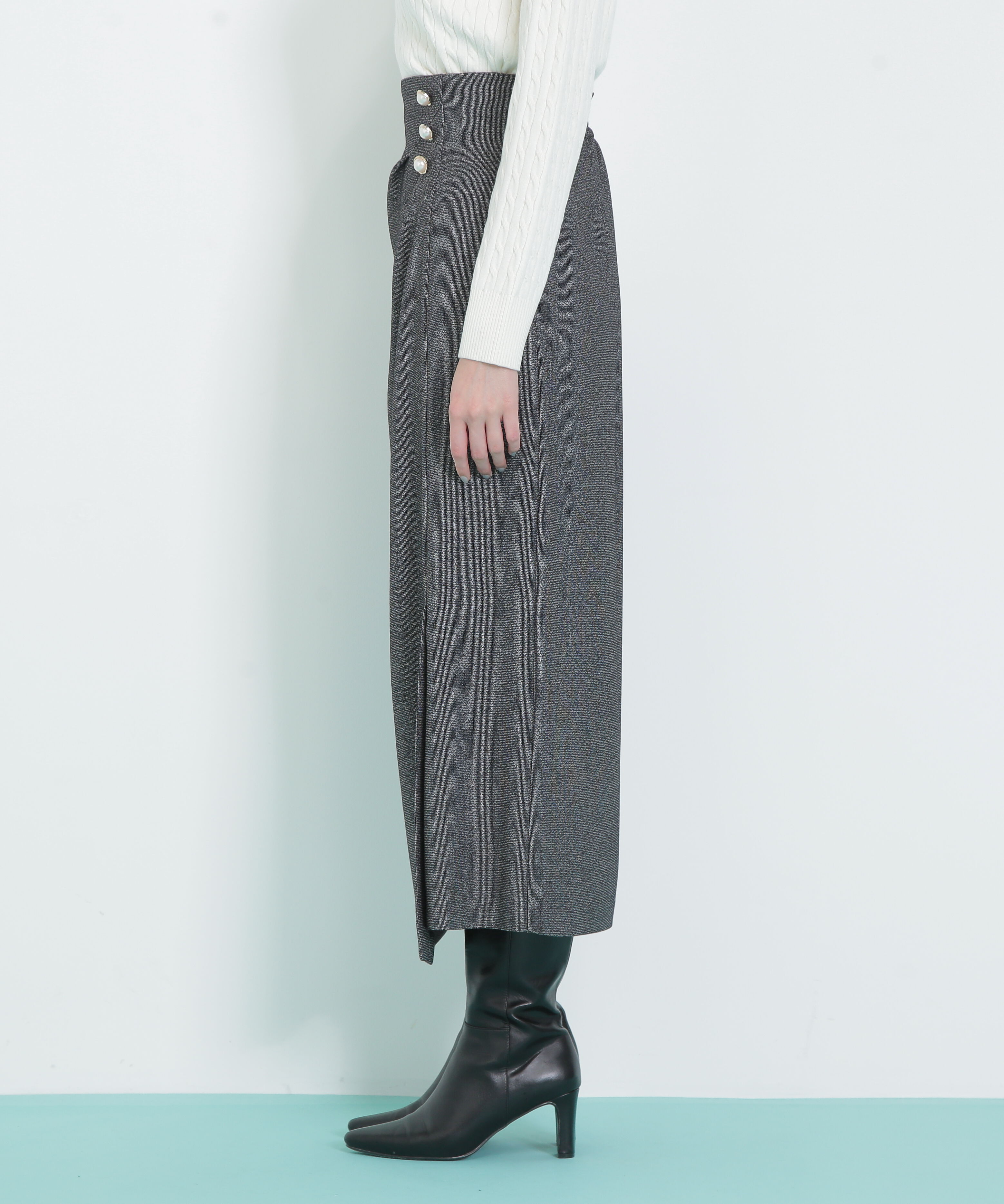  「パール釦ラップタイトスカート」|スカート|