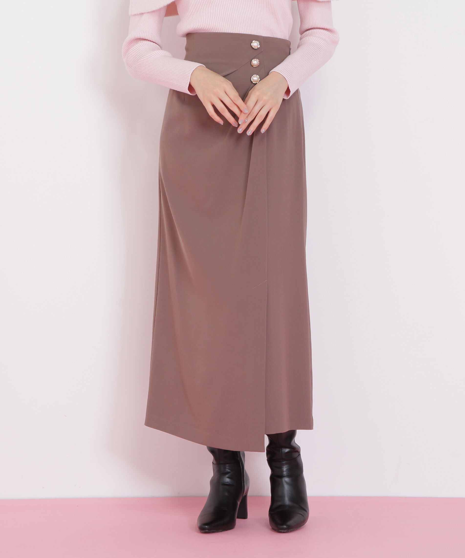  「パール釦ラップタイトスカート」|スカート|