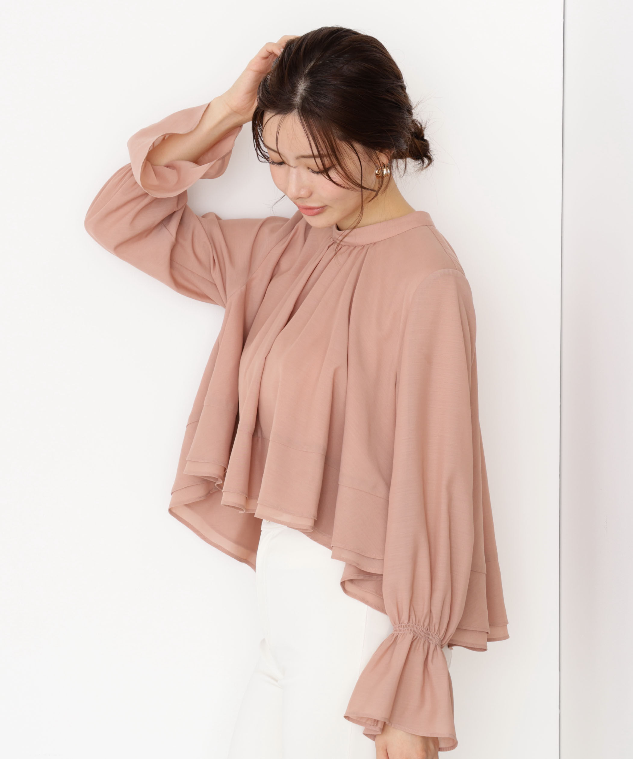 PROPORTION BODY DRESSING「＜ウォッシャブル＞ヘムフレアブラウス 25AW」|シャツ・ブラウス|