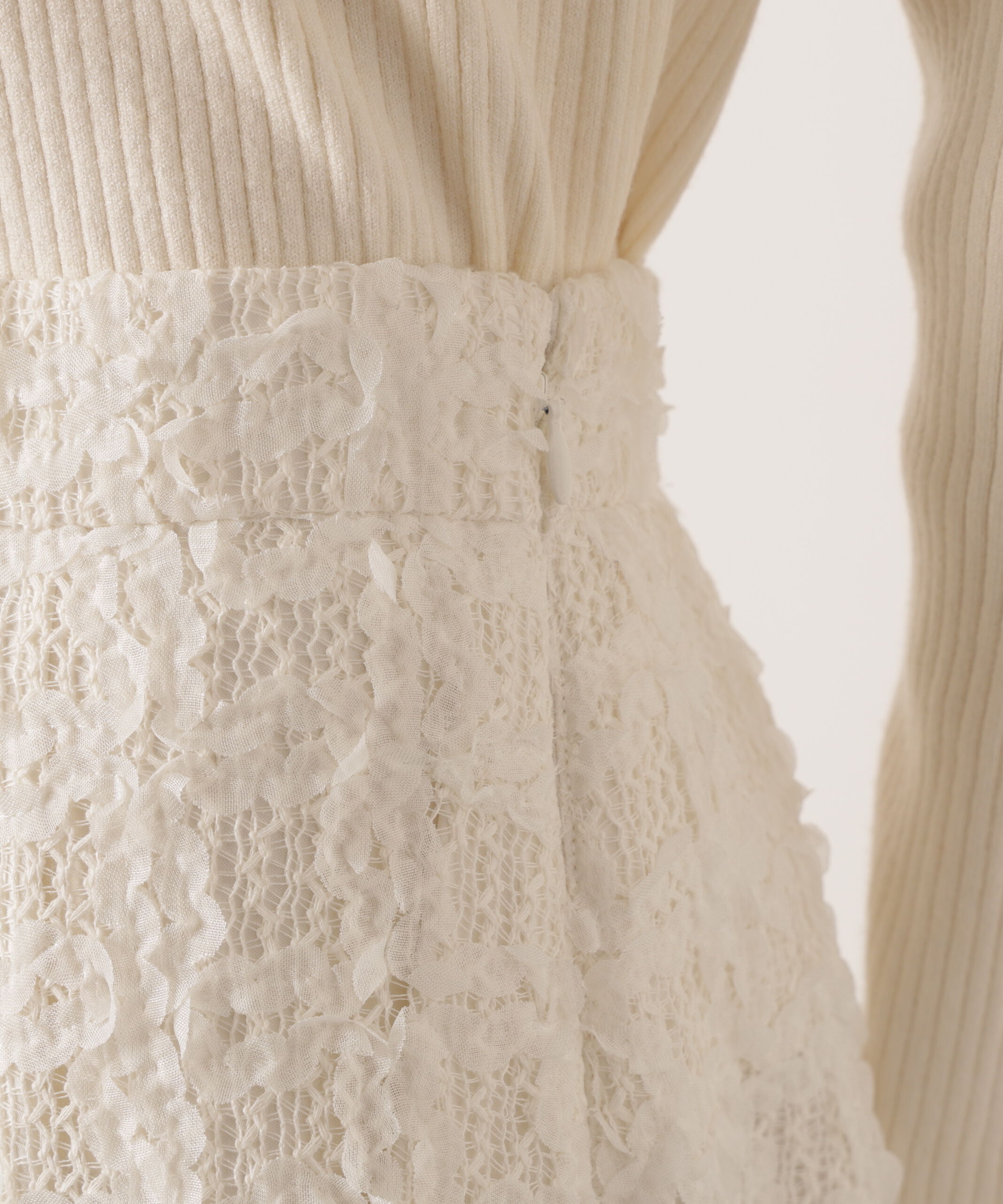 PROPORTION BODY DRESSING「立体レースフレアスカート 25AW」|スカート|
