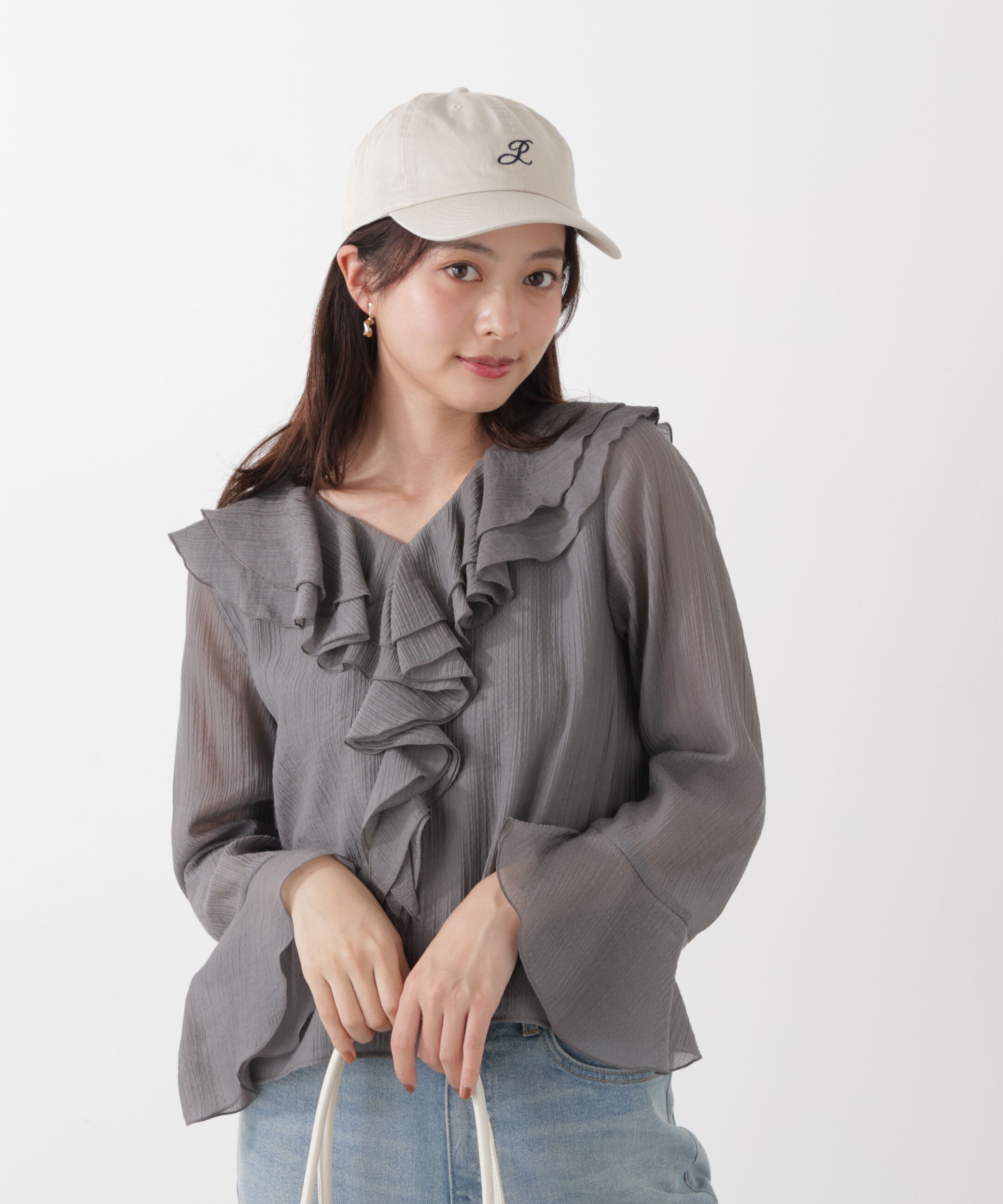 PROPORTION BODY DRESSING「シアー楊柳ラッフルブラウス　26SS」|シャツ・ブラウス|チャコール2