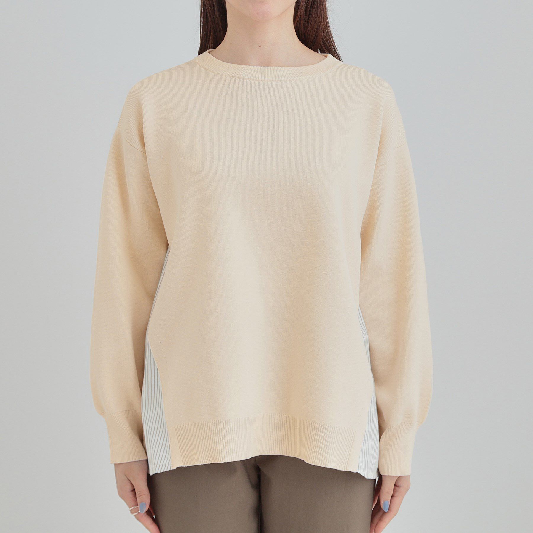 SHOO･LA･RUE「【洗濯機可/S-LL/体型カバー/Aライン】横姿もきれい見え スポンディッシュ サイドフェイクトップ」|ニット・セーター|