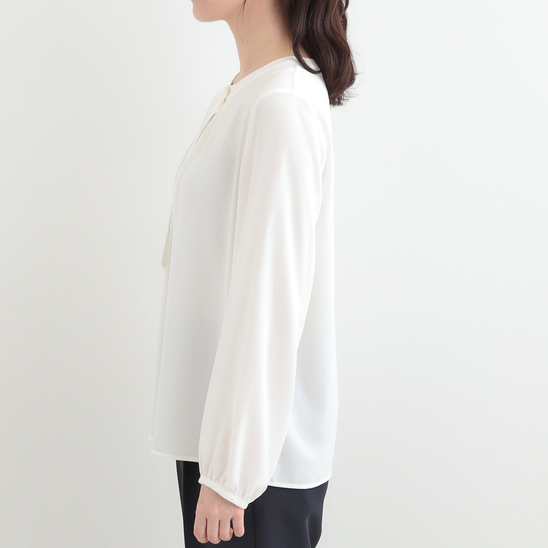 SHOO･LA･RUE「【3点スーツセット/洗濯機可】時短で好印象 セットアップ+ブラウス」|ノーカラージャケット|